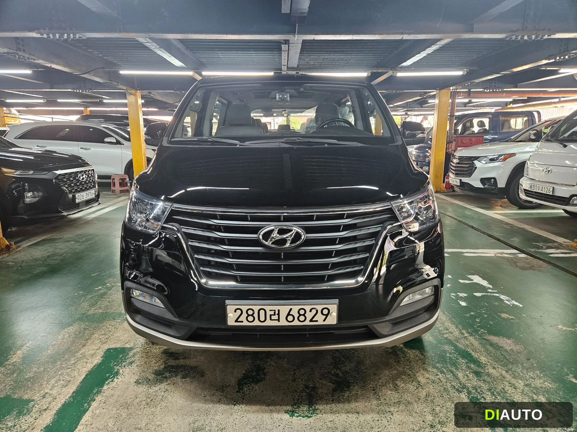 Hyundai Starex