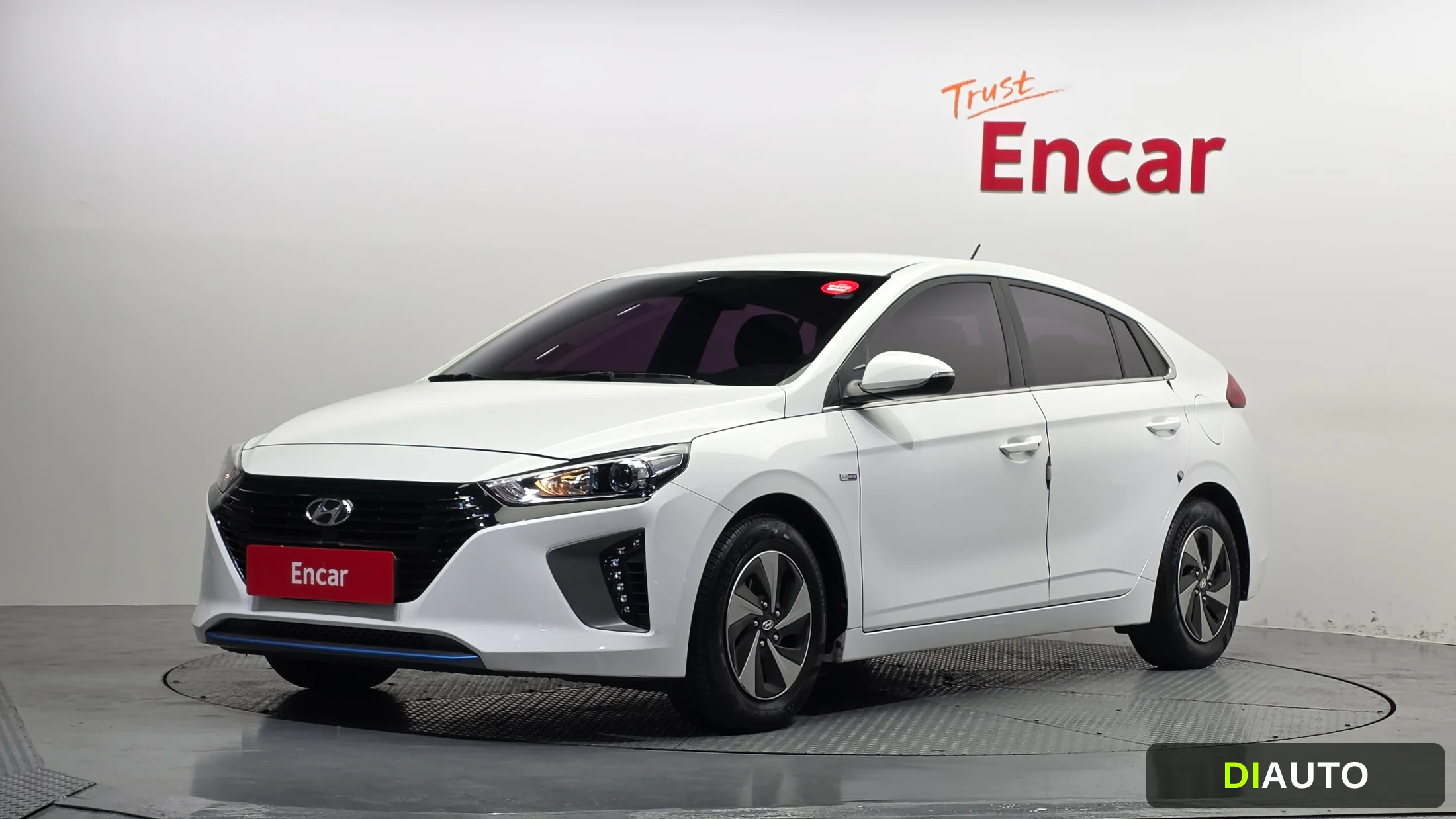 Hyundai Ioniq