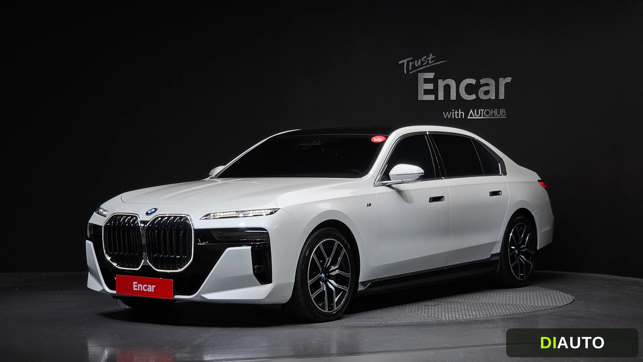 BMW i7