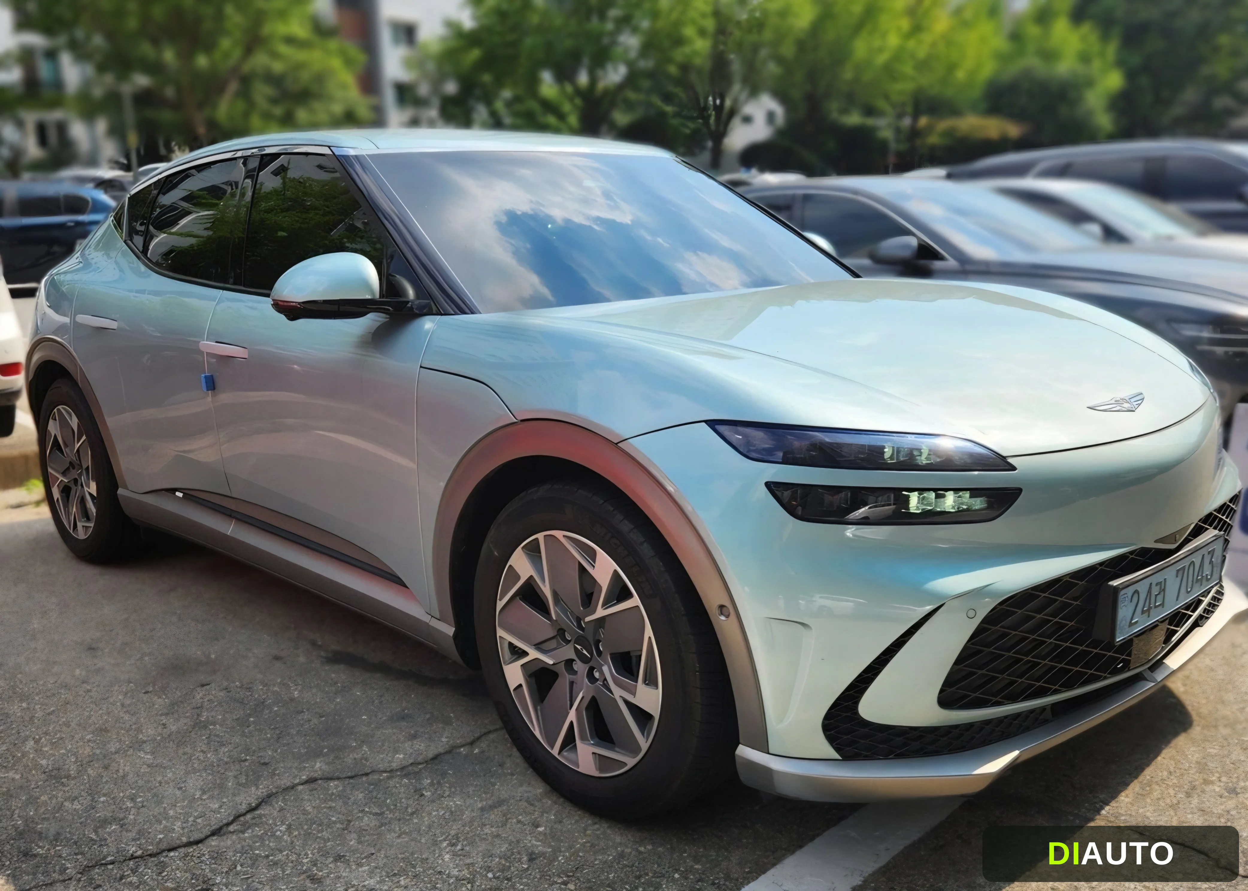 Genesis GV60
