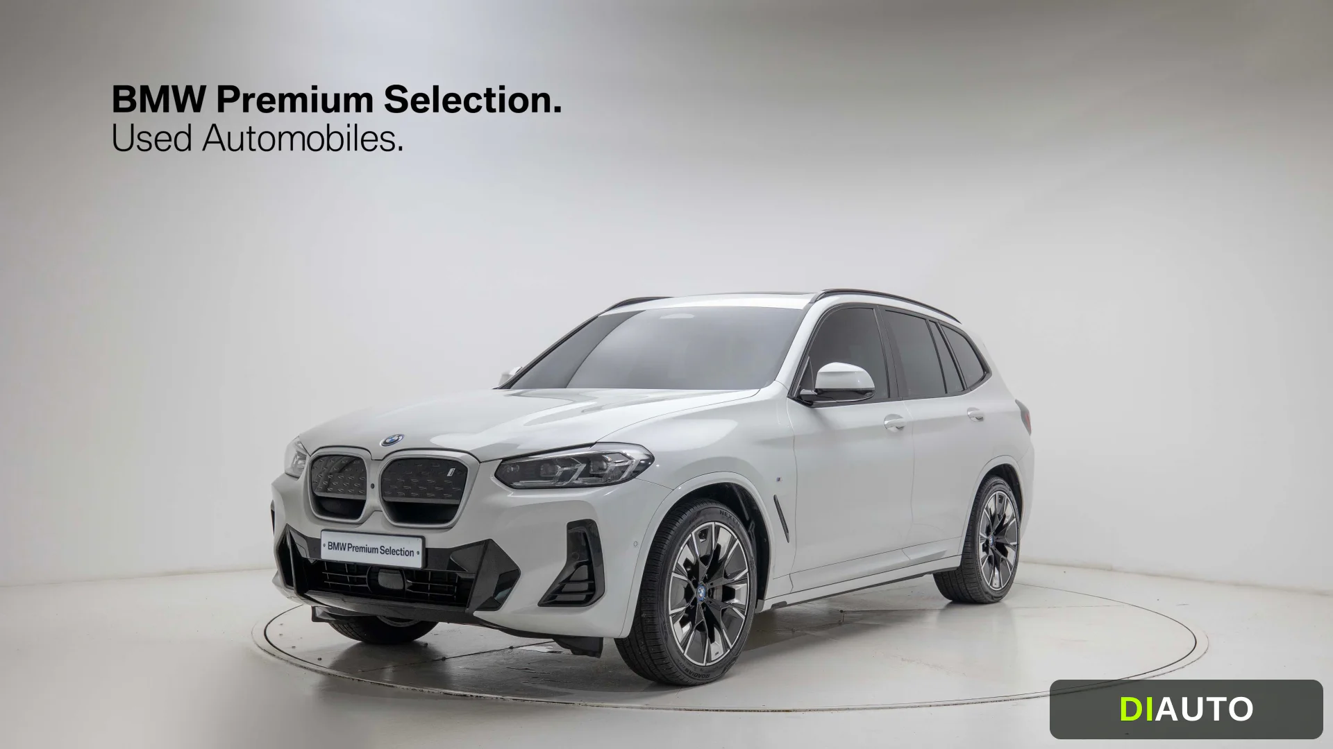 BMW iX3