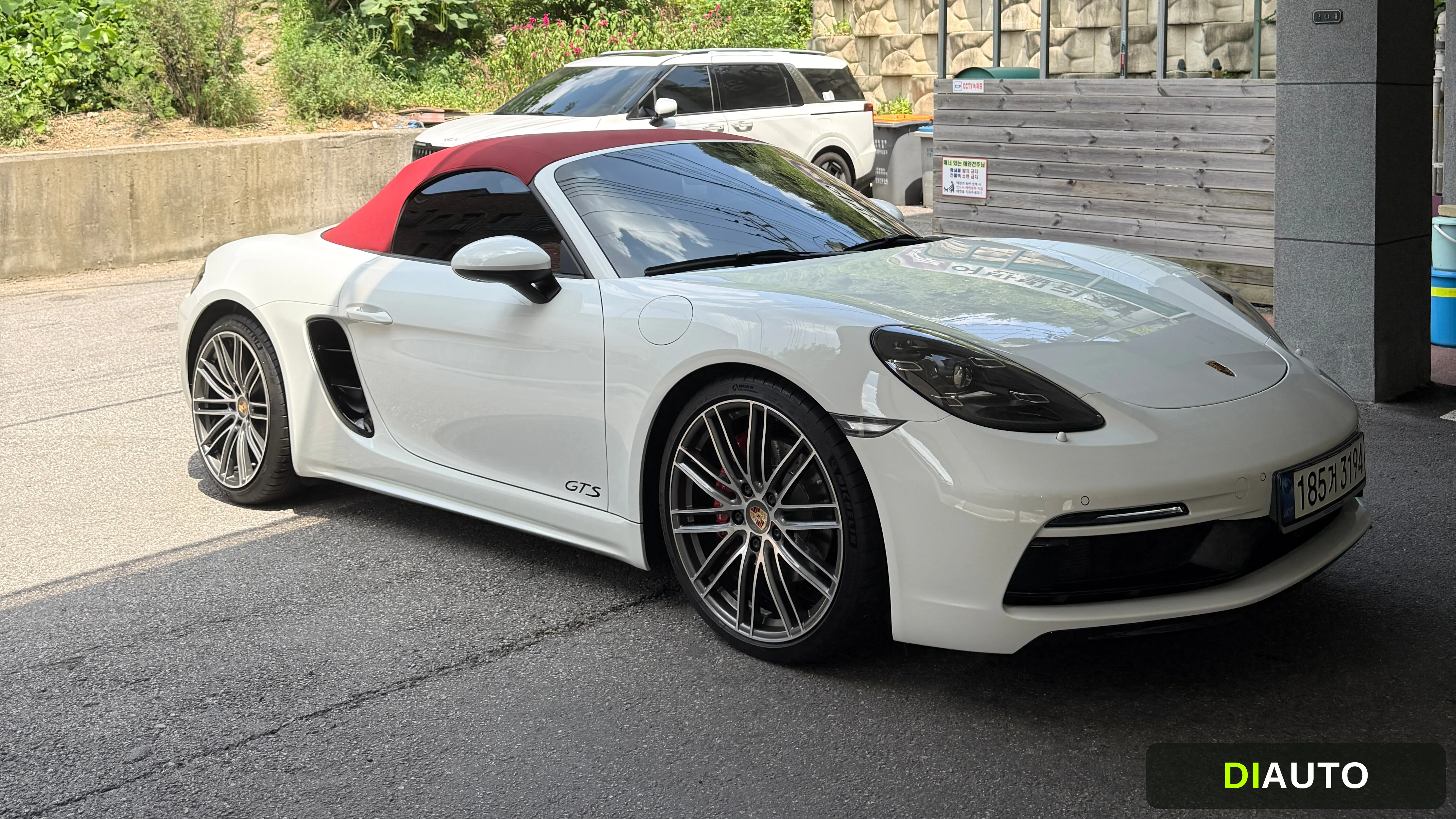 Porsche 718
