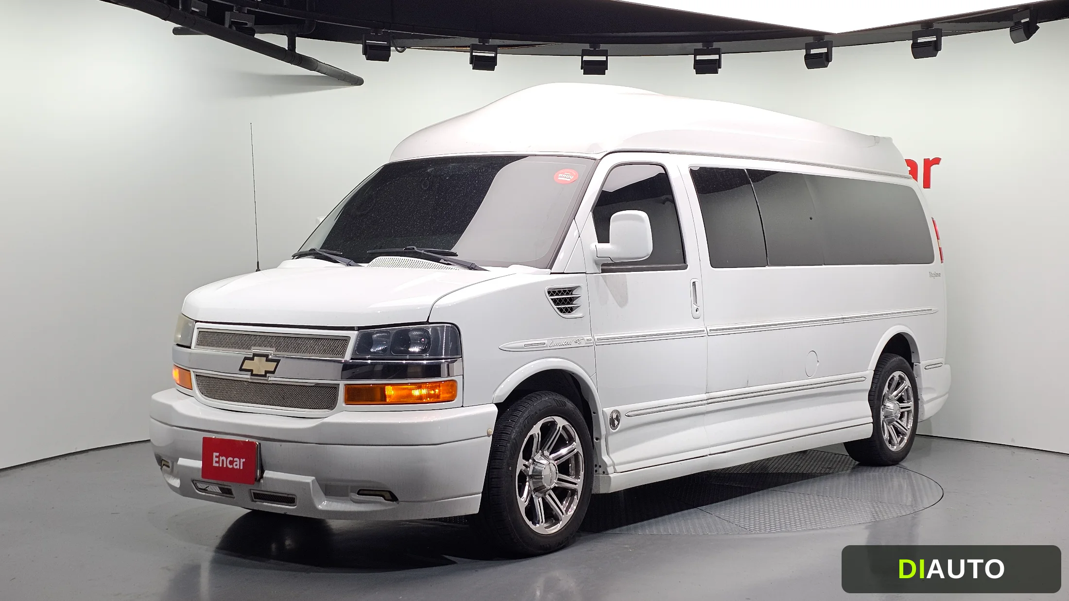 Chevrolet Express Van