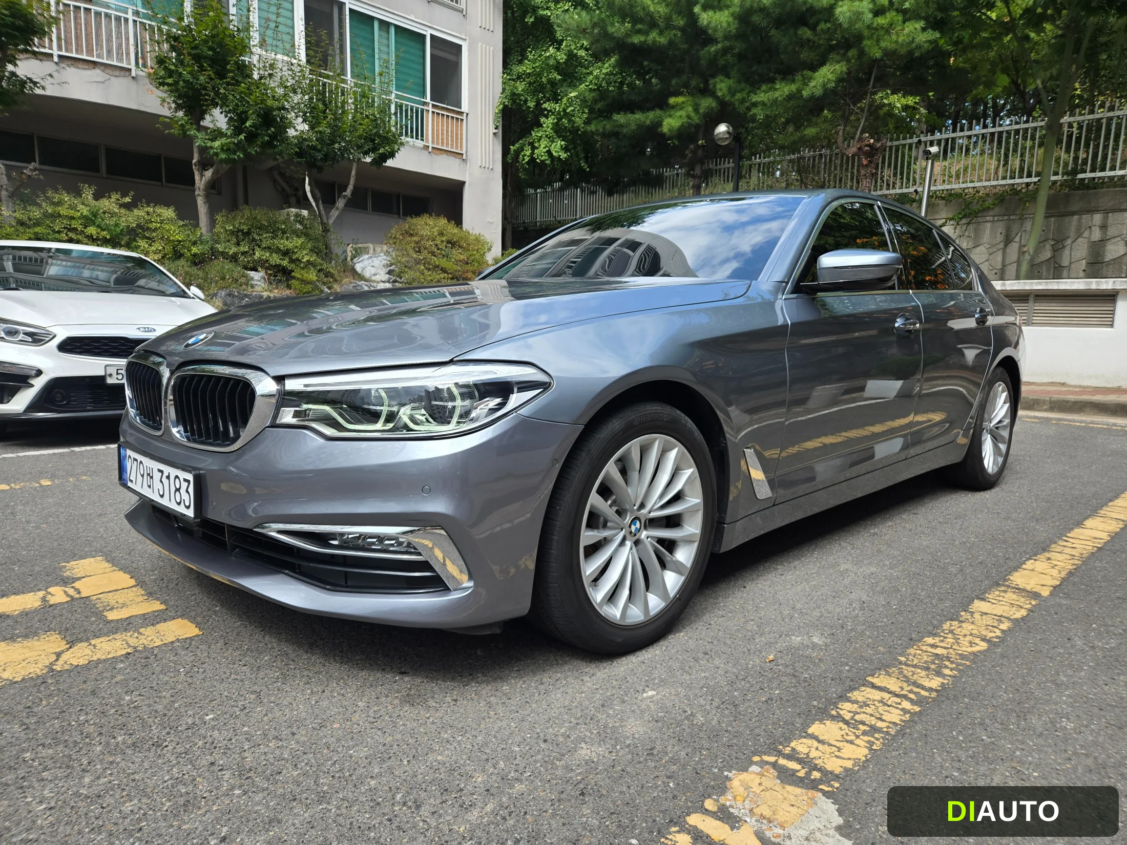 BMW 5-Series