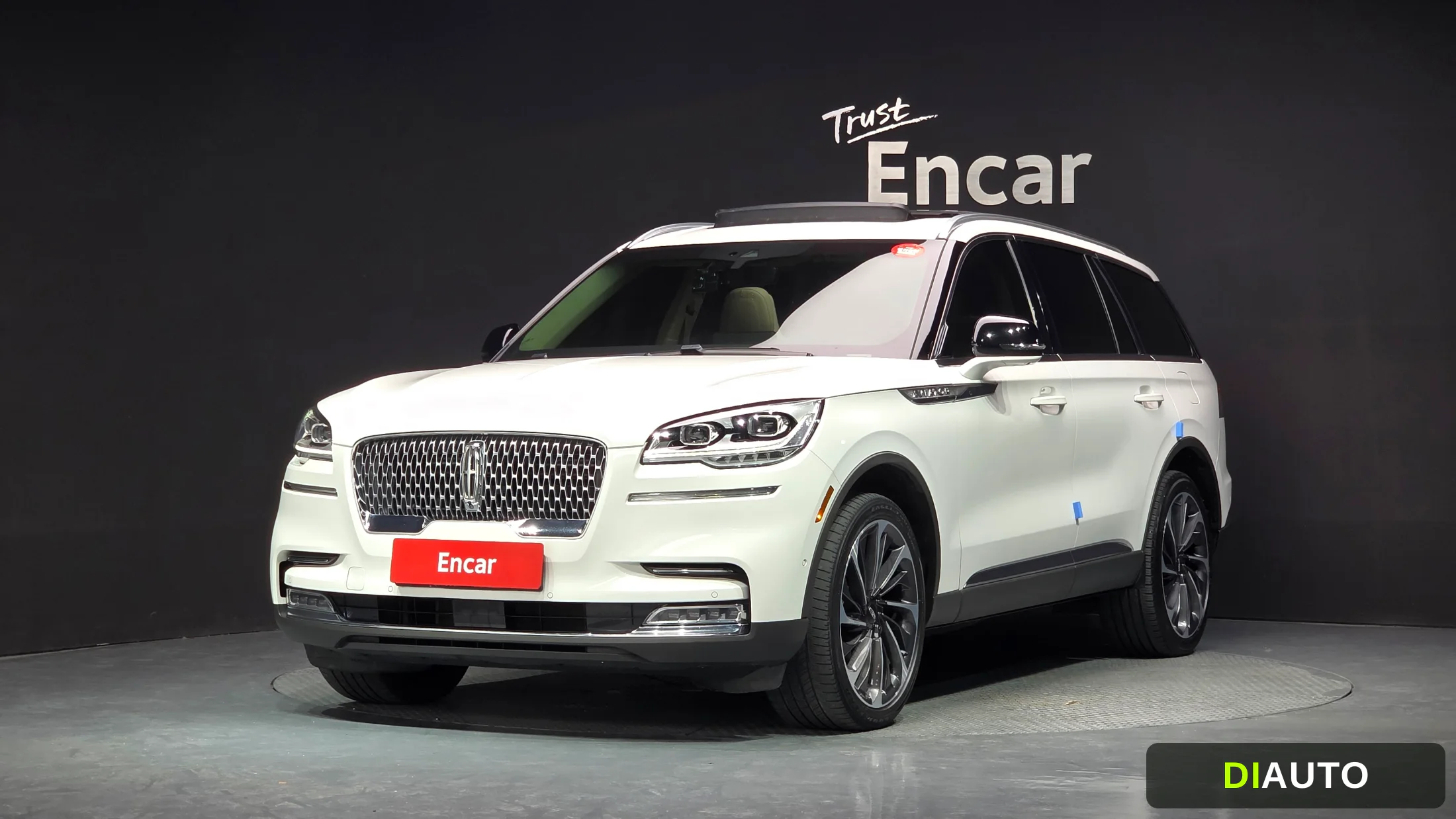 Lincoln Aviator