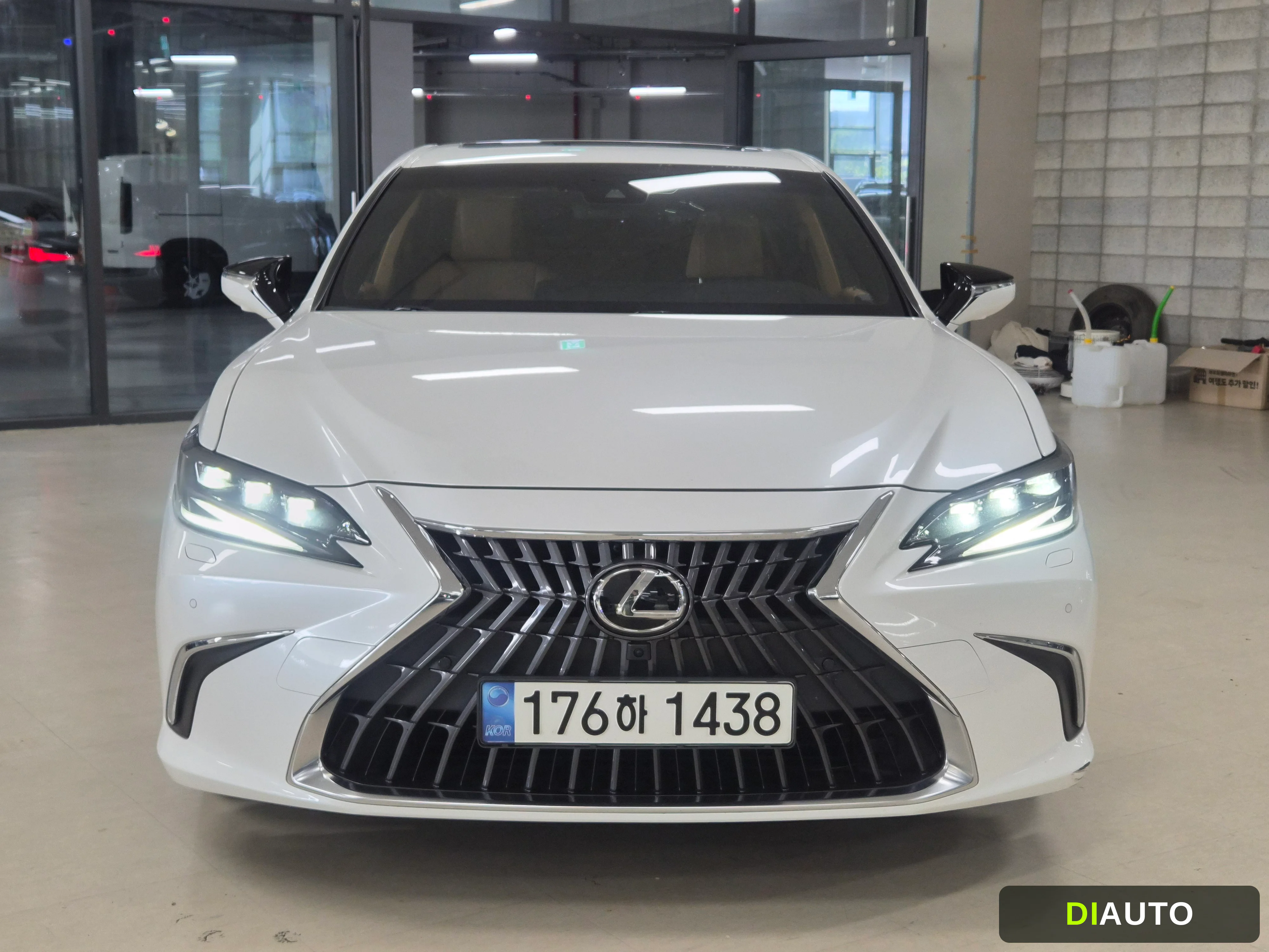 Lexus ES