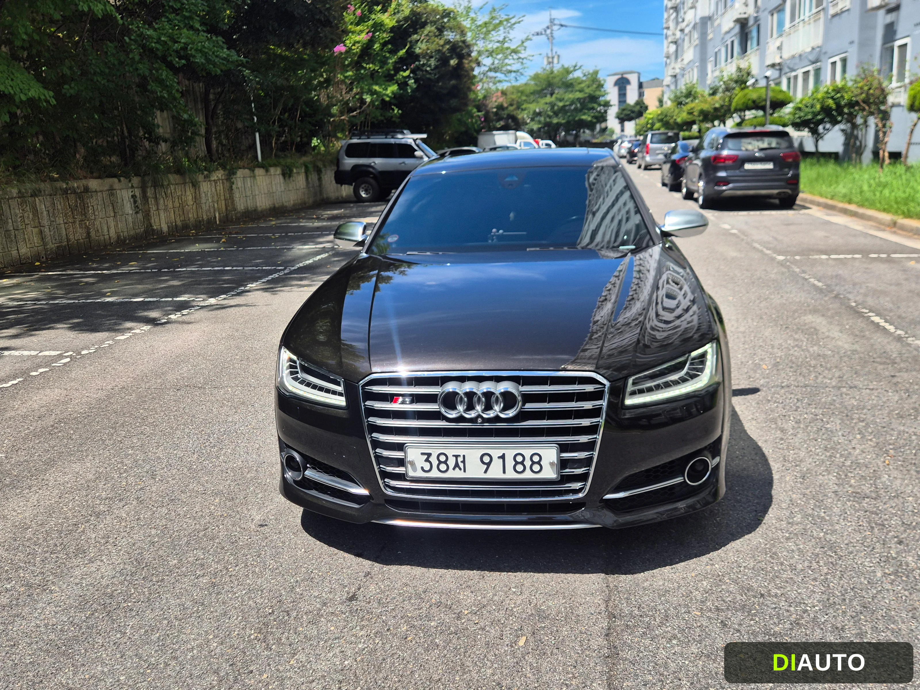 Audi S8
