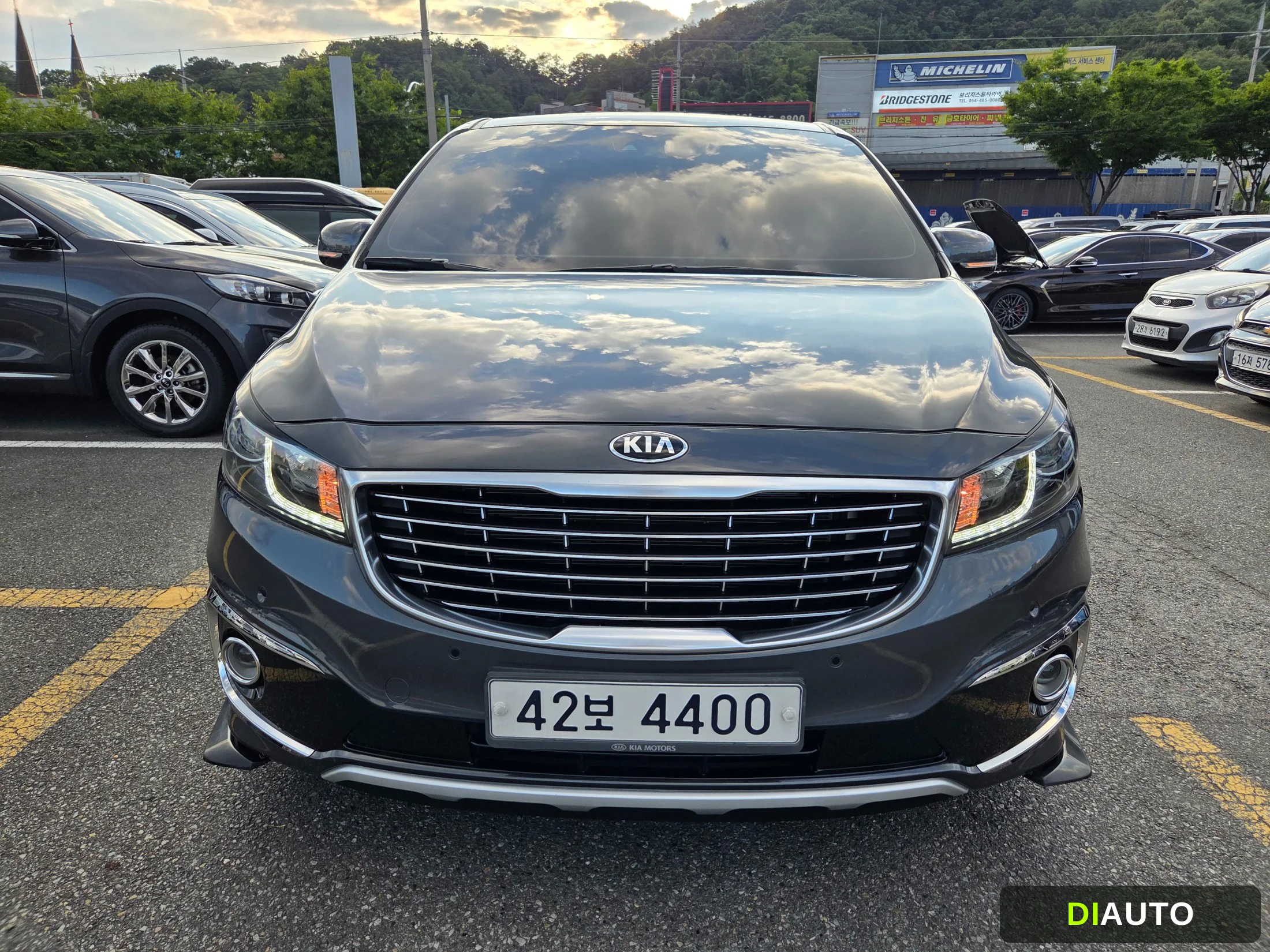 Kia Canival