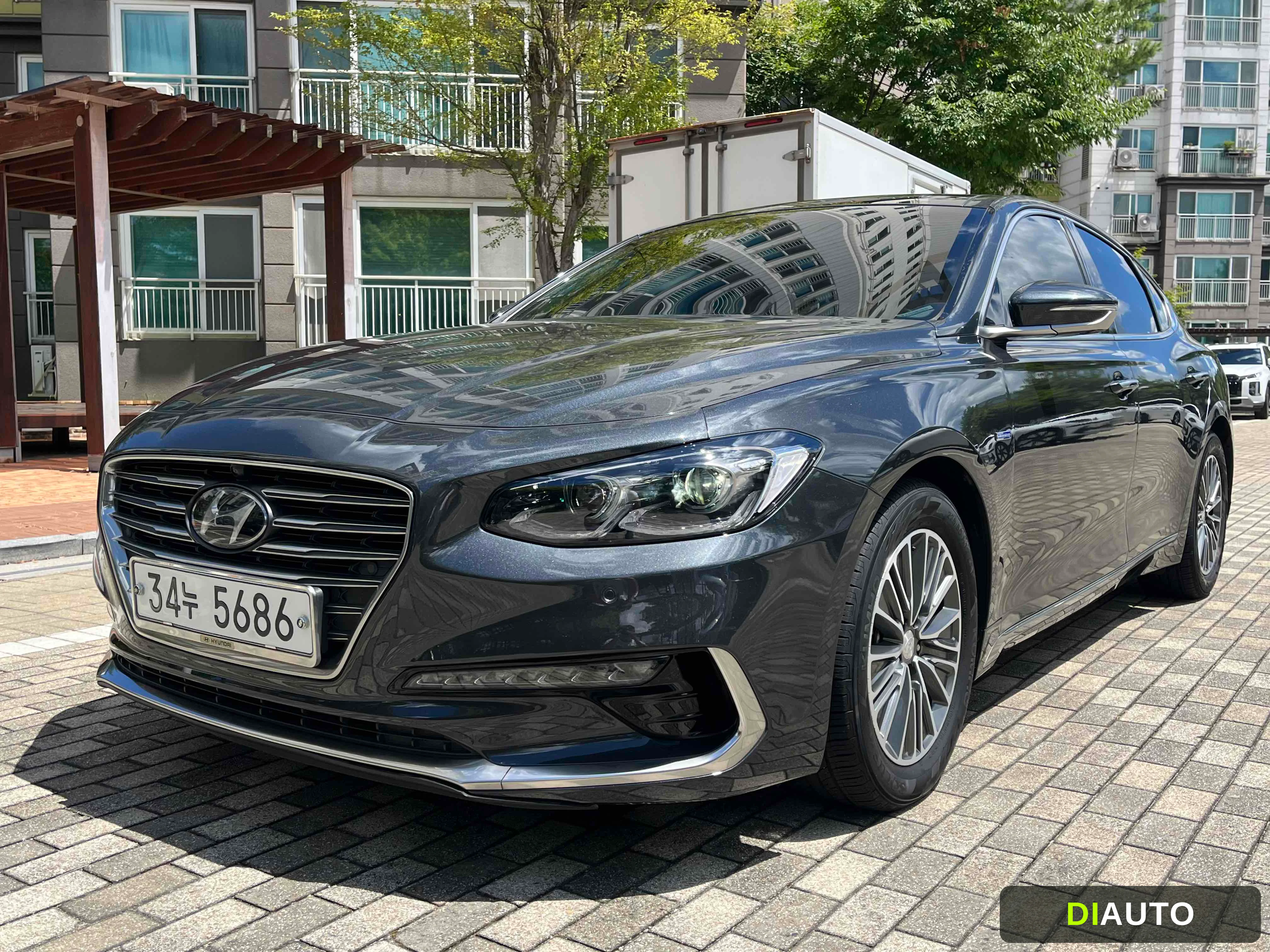 Hyundai Grandeur
