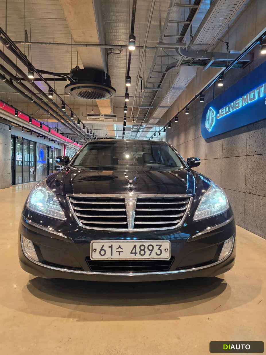 Hyundai Equus