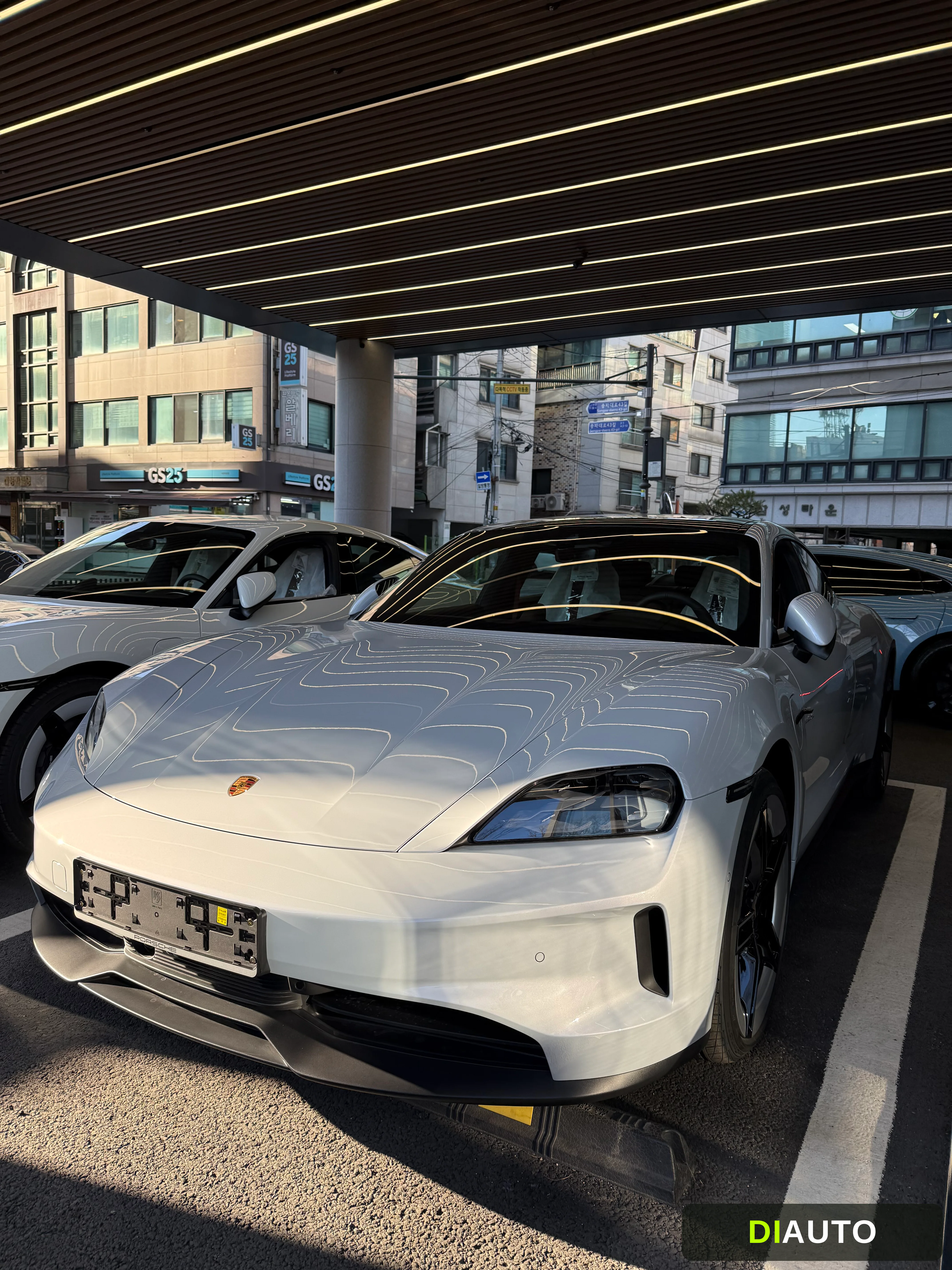 Porsche Taycan