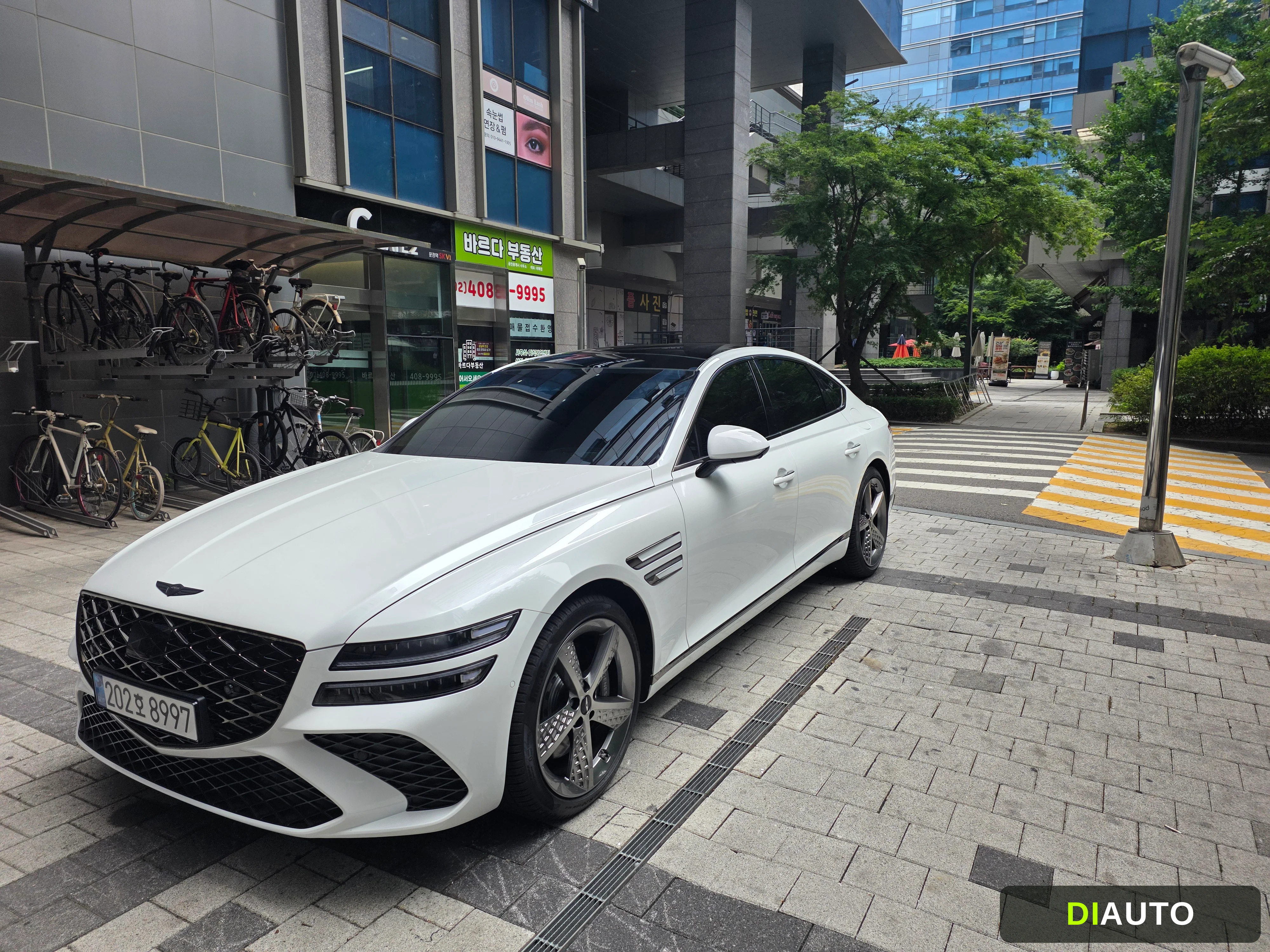 Genesis G80