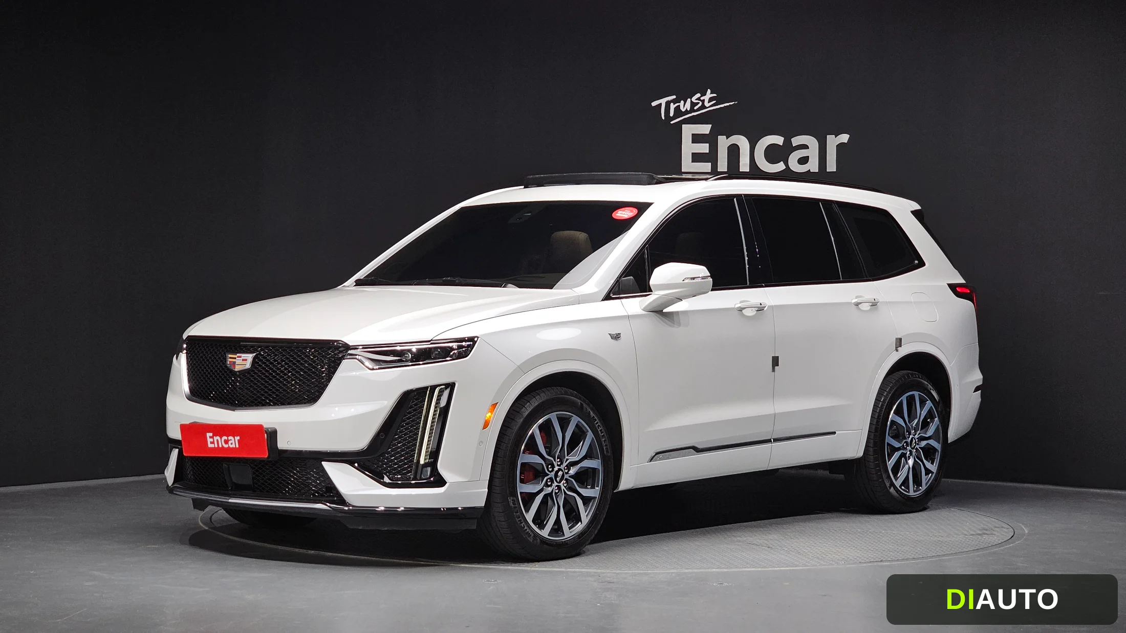 Cadillac XT6