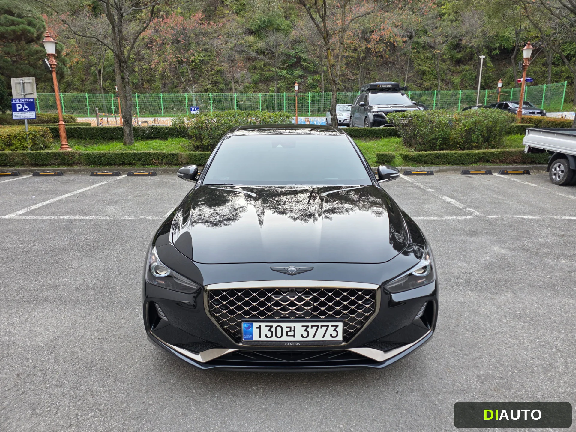 Genesis G70