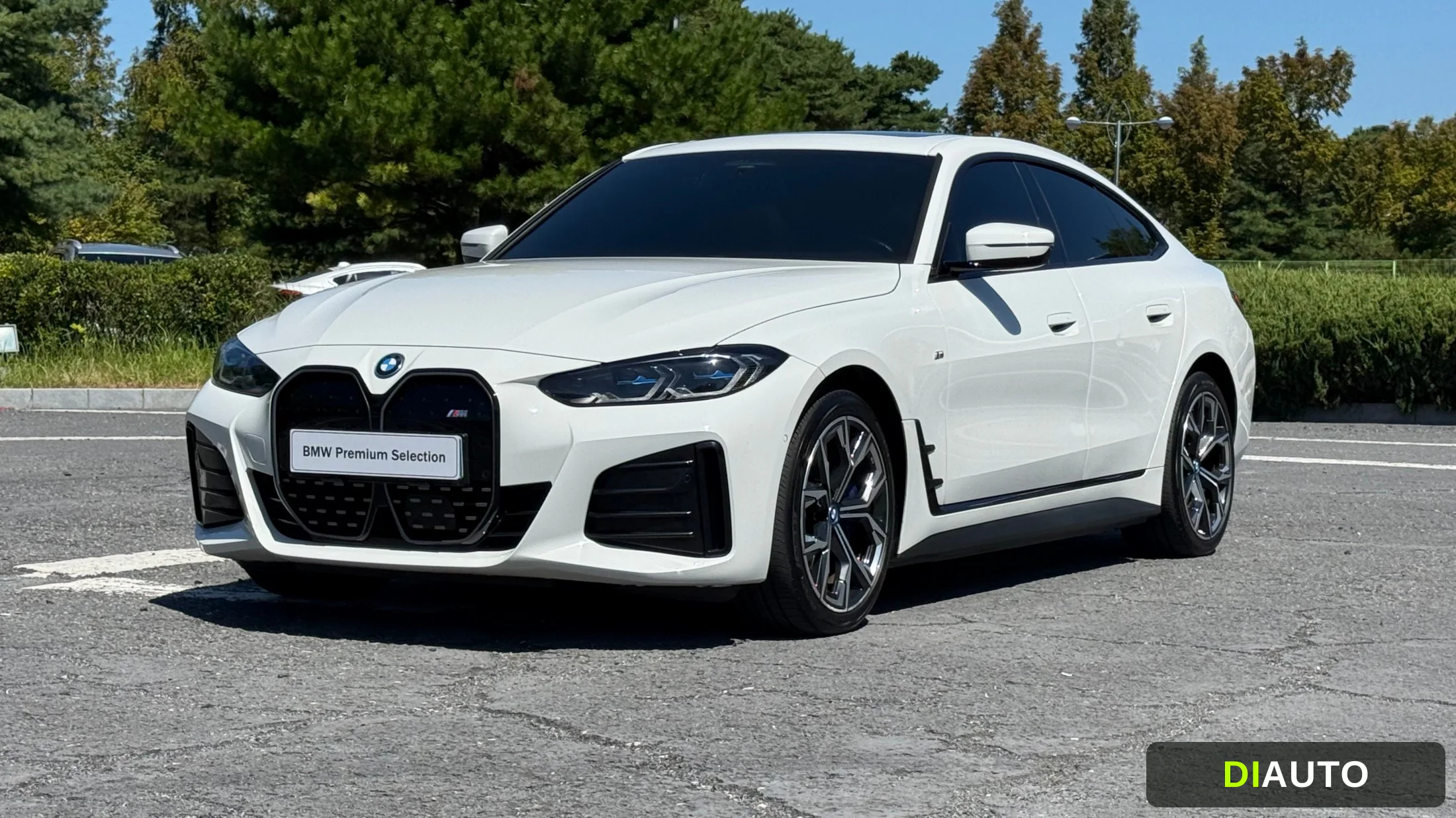 BMW i4