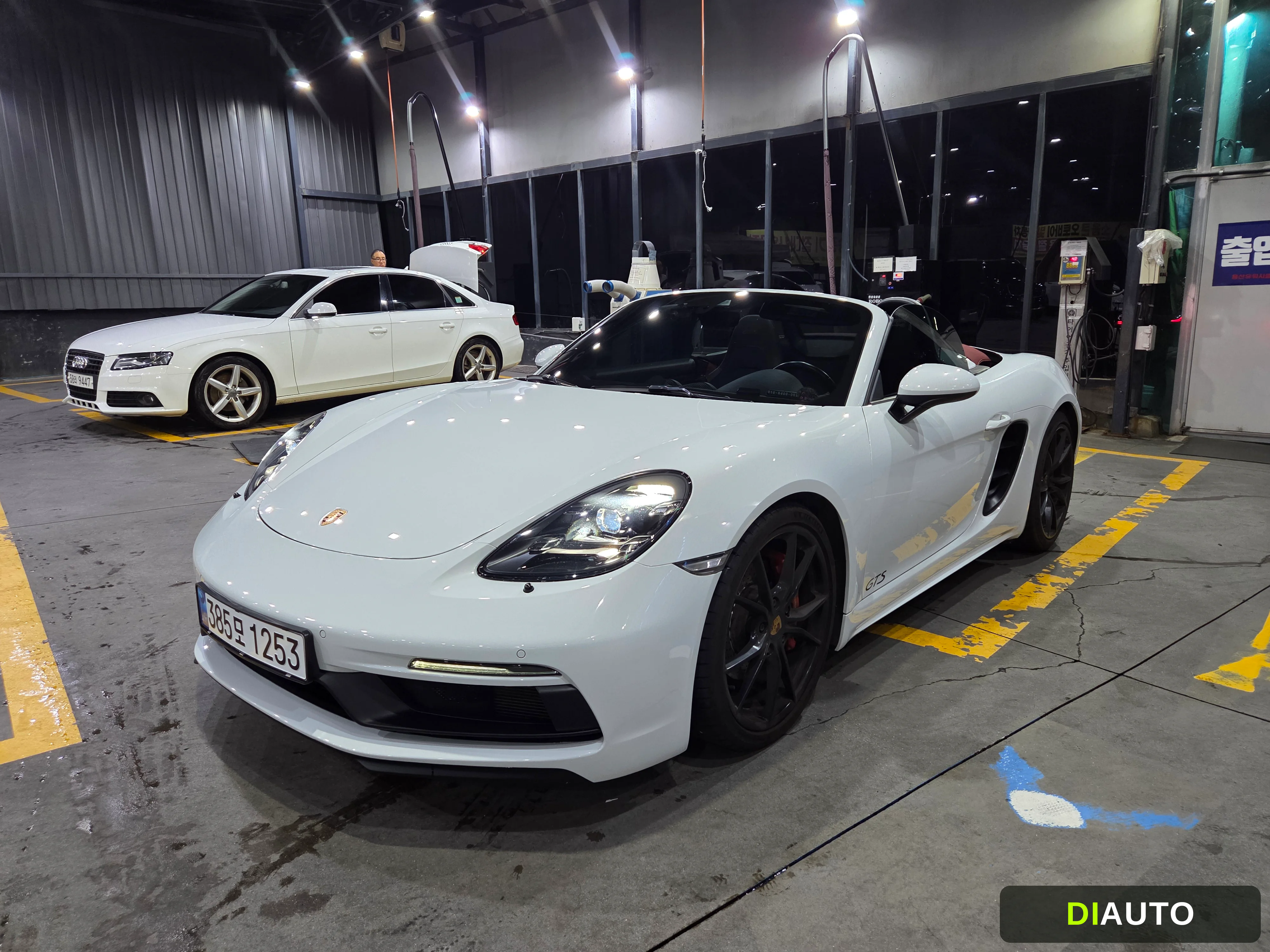 Porsche 718