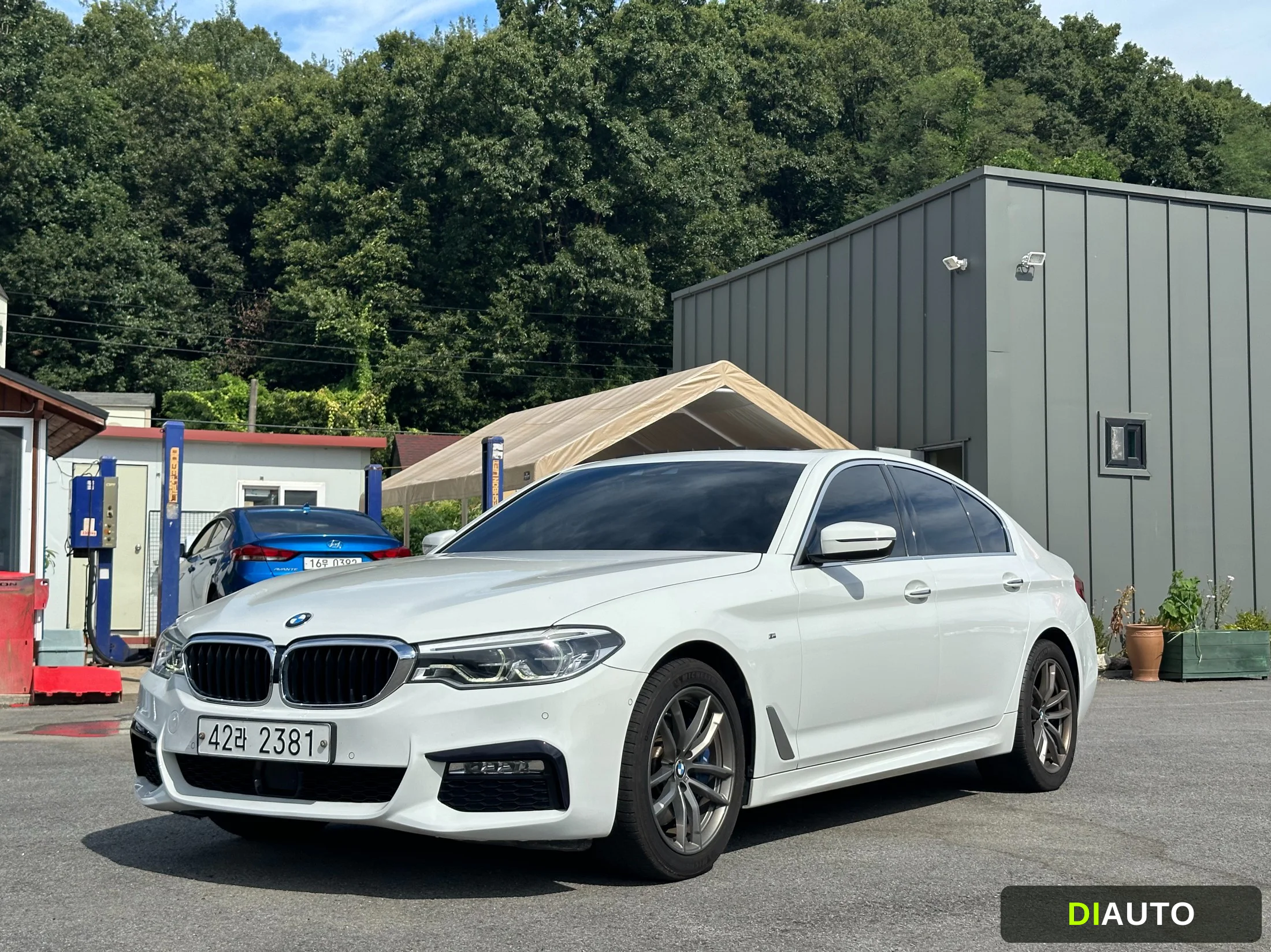 BMW 5-Series