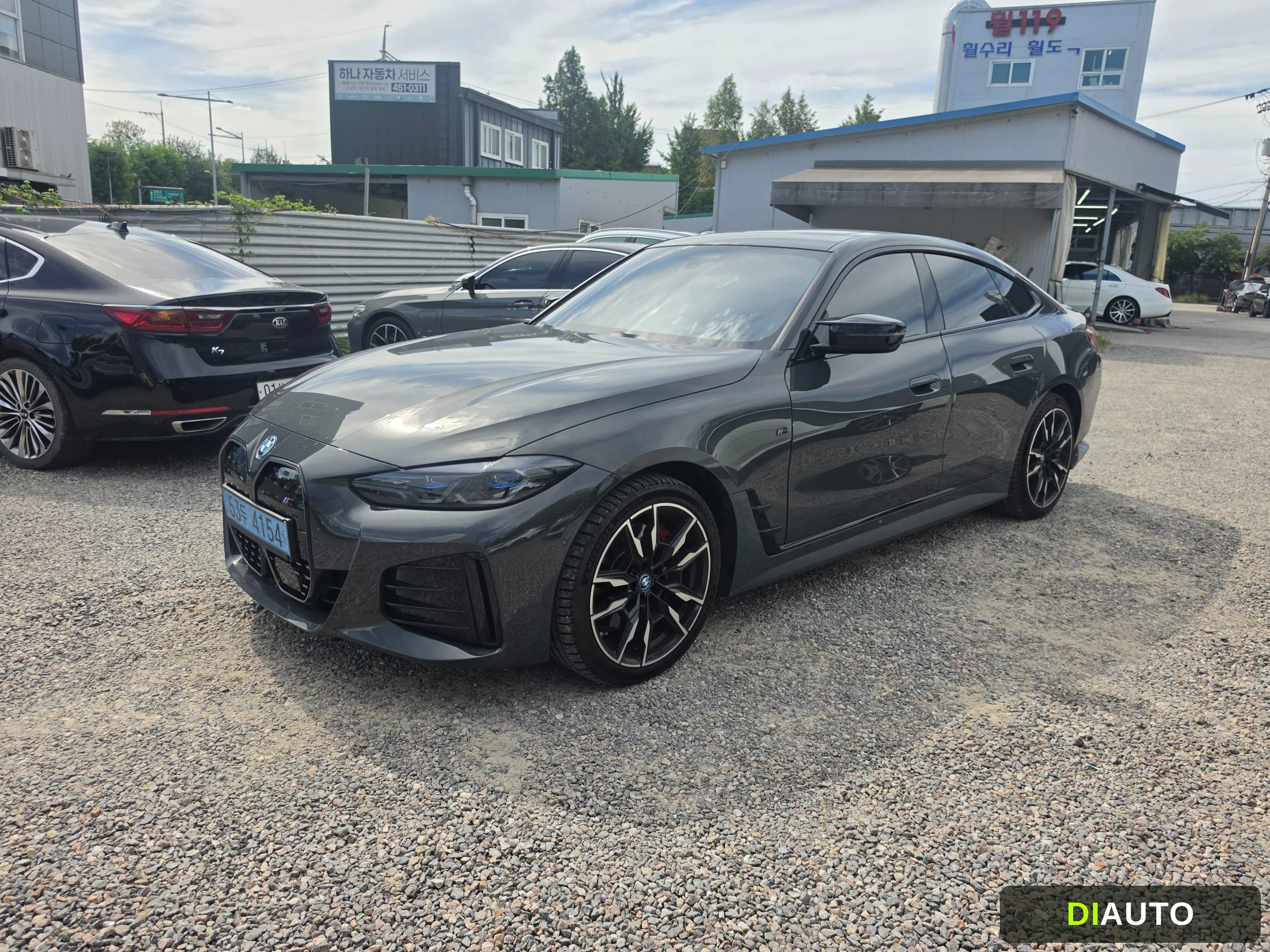 BMW i4
