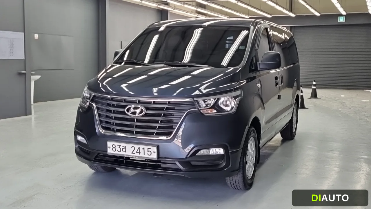 Hyundai Starex