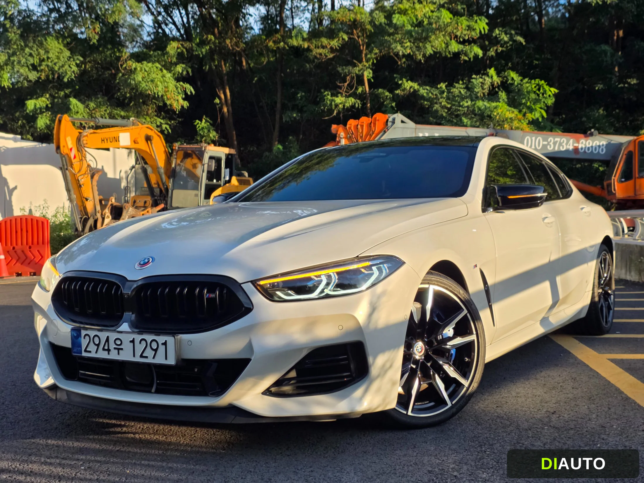BMW 8-Series