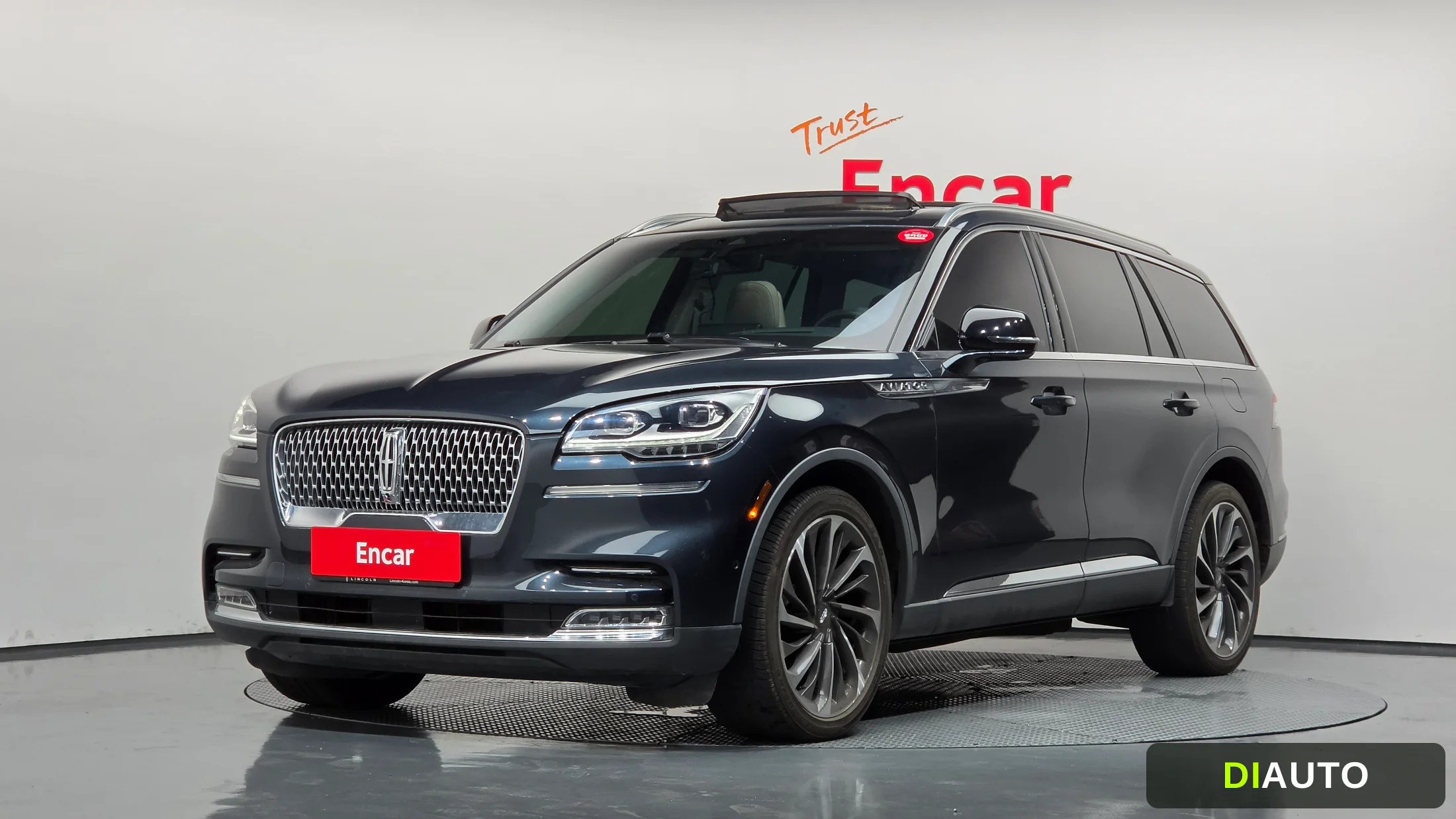 Lincoln Aviator