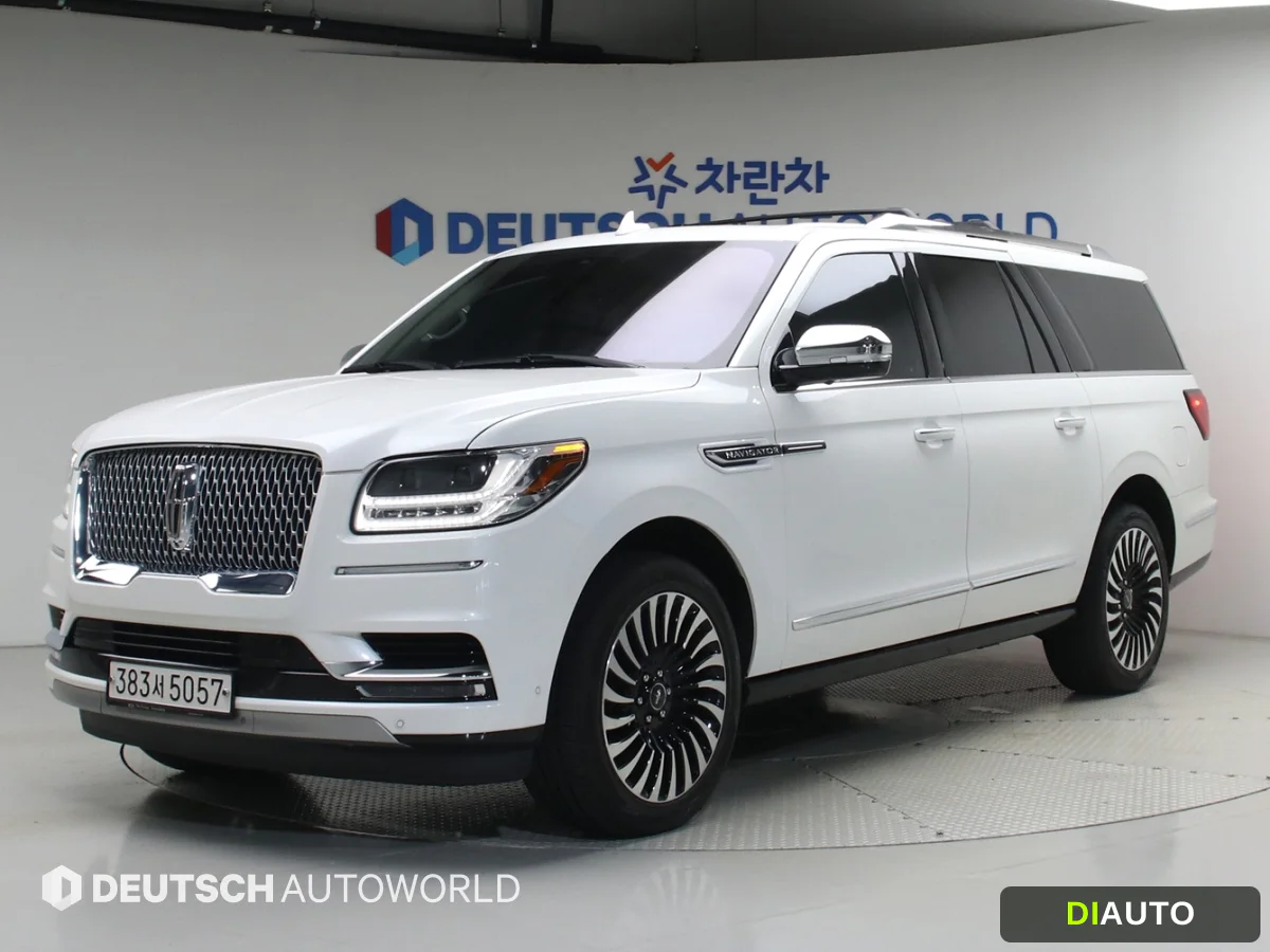 Lincoln Navigator