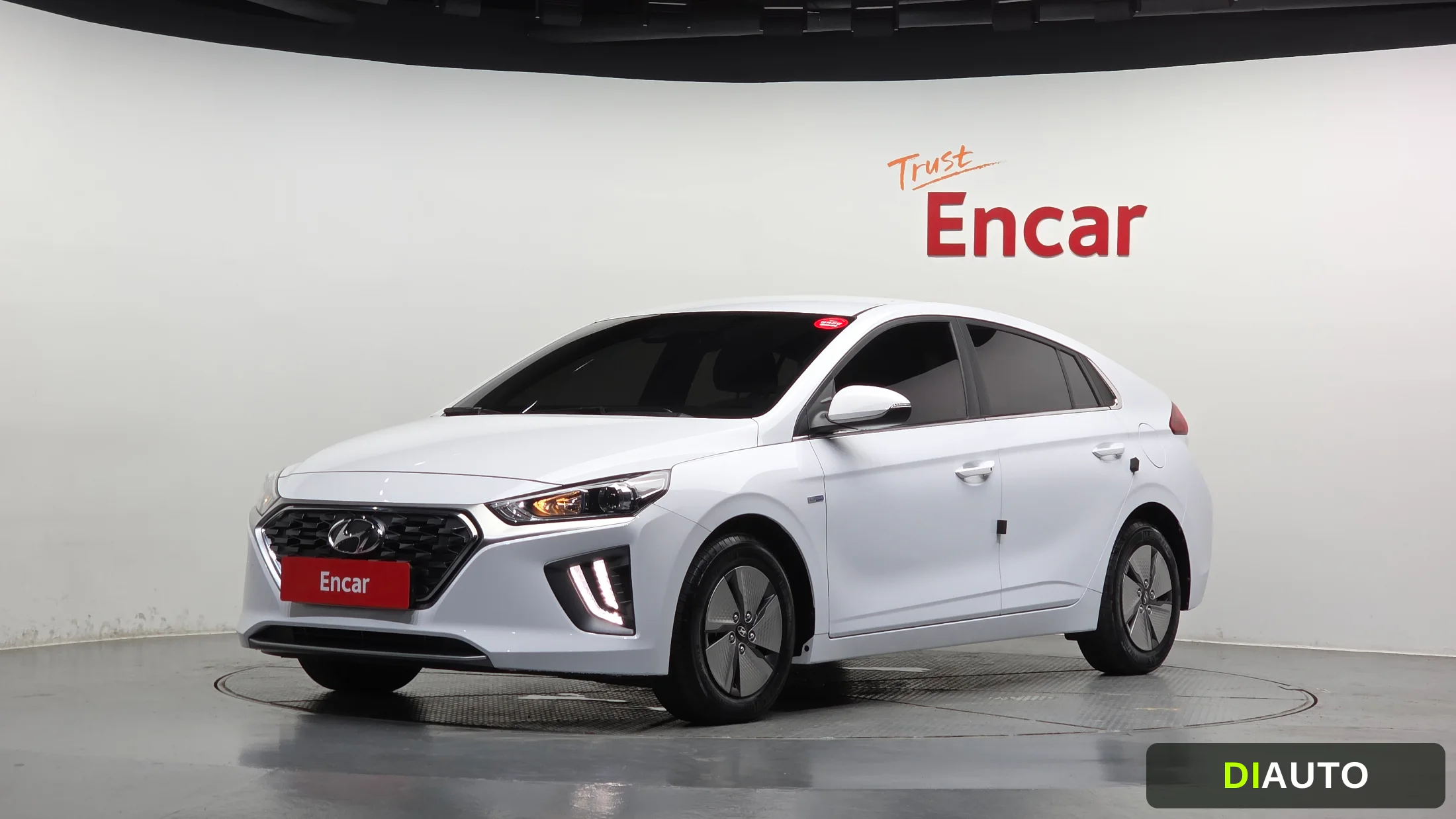 Hyundai Ioniq