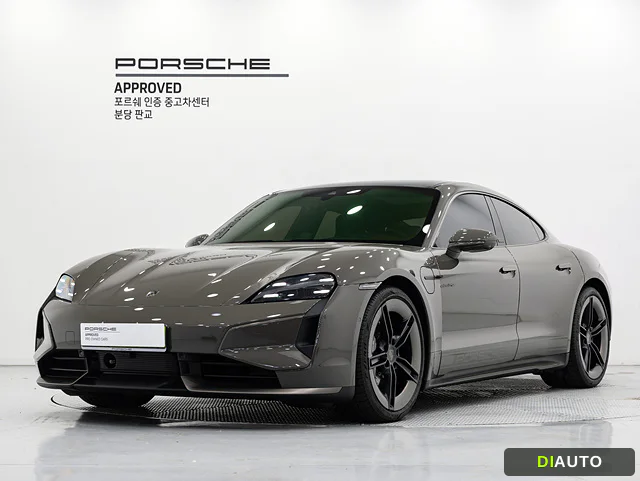 Porsche Taycan