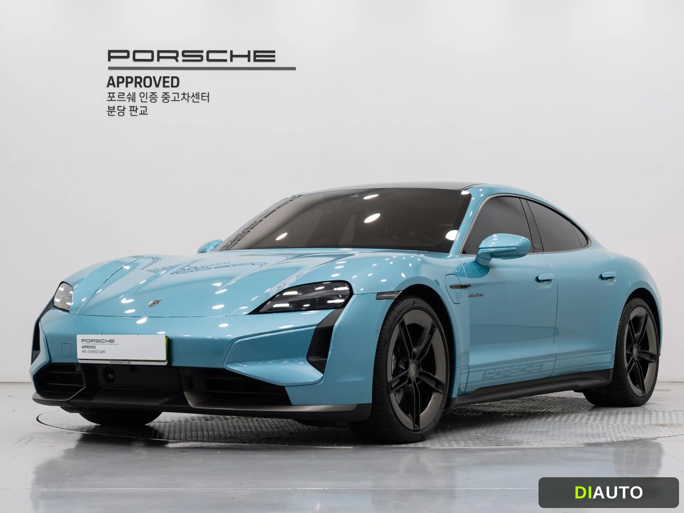 Porsche Taycan