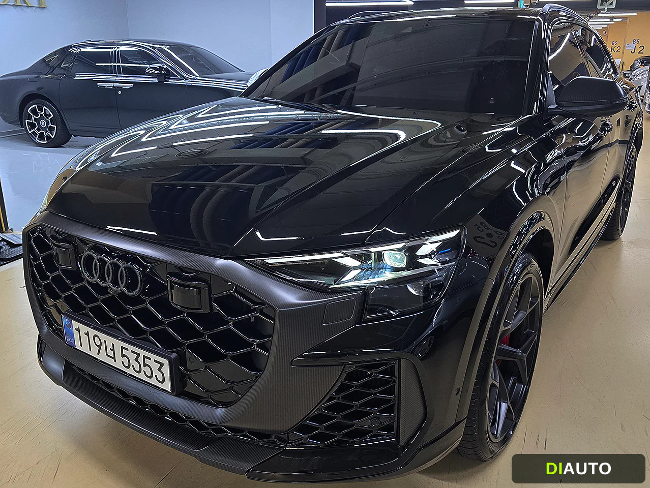 Audi RSQ8