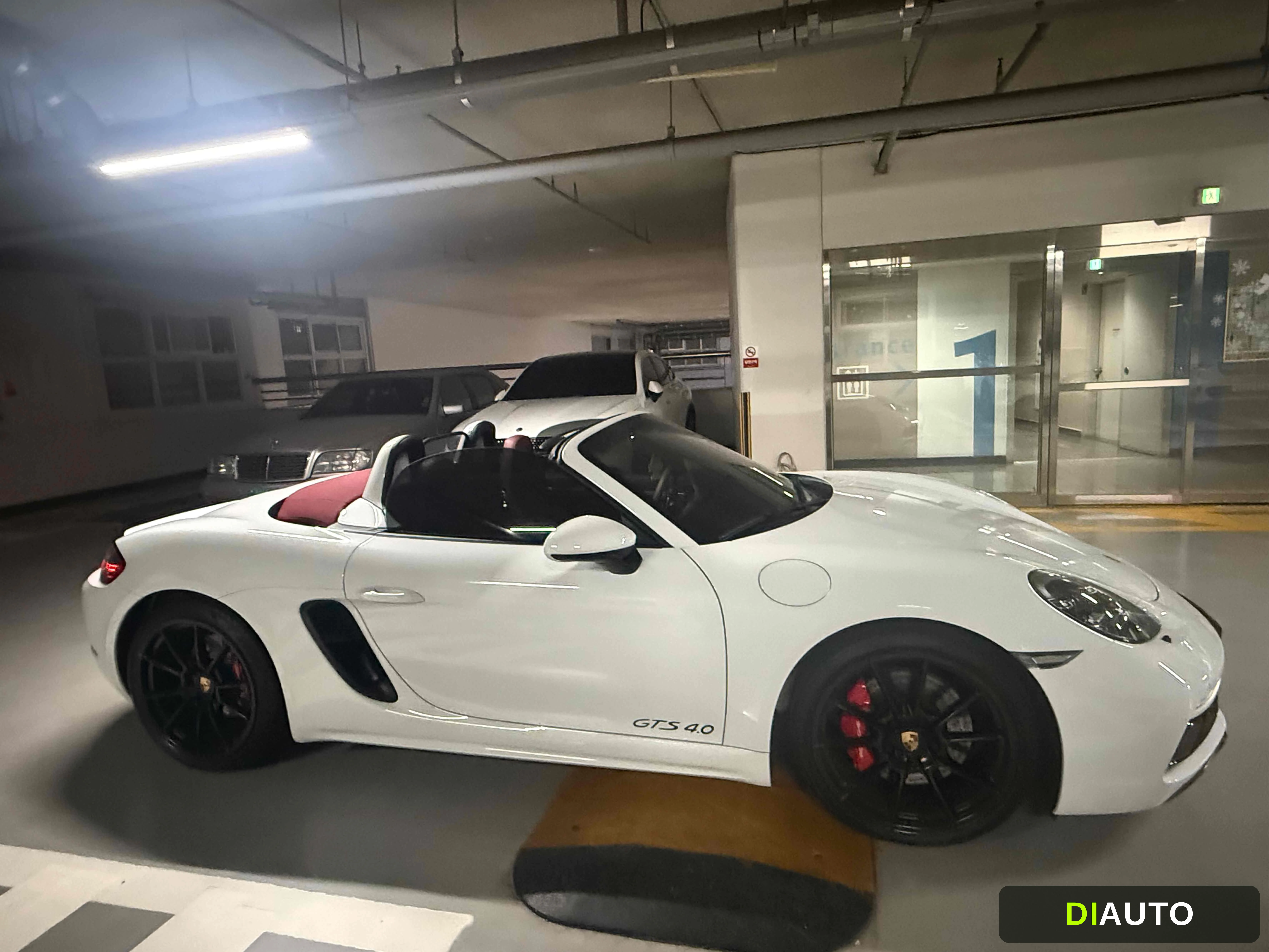 Porsche 718