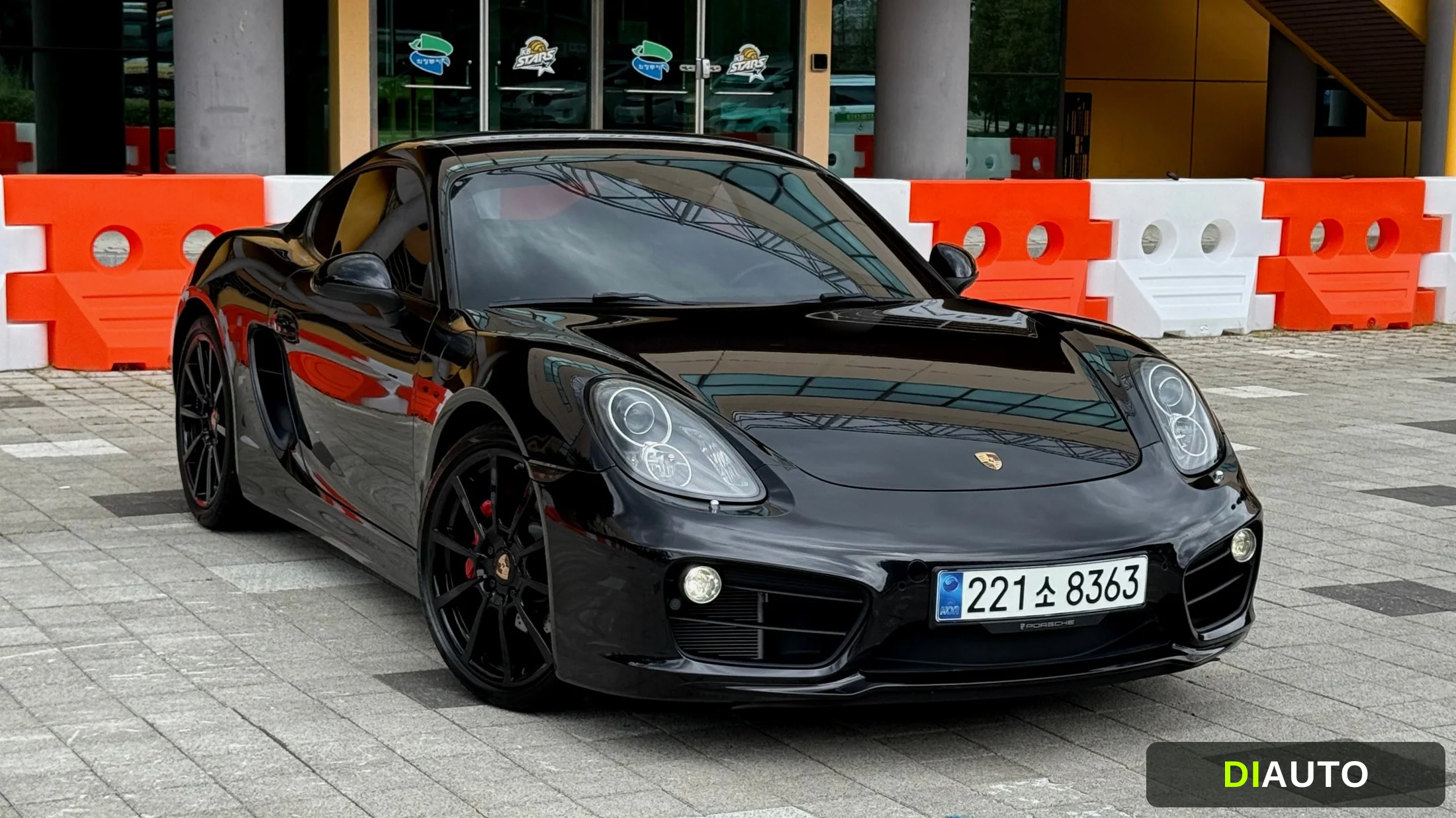 Porsche Cayman
