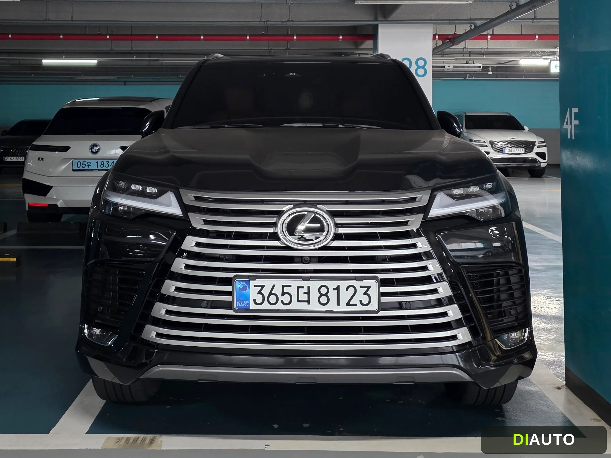 Lexus LX