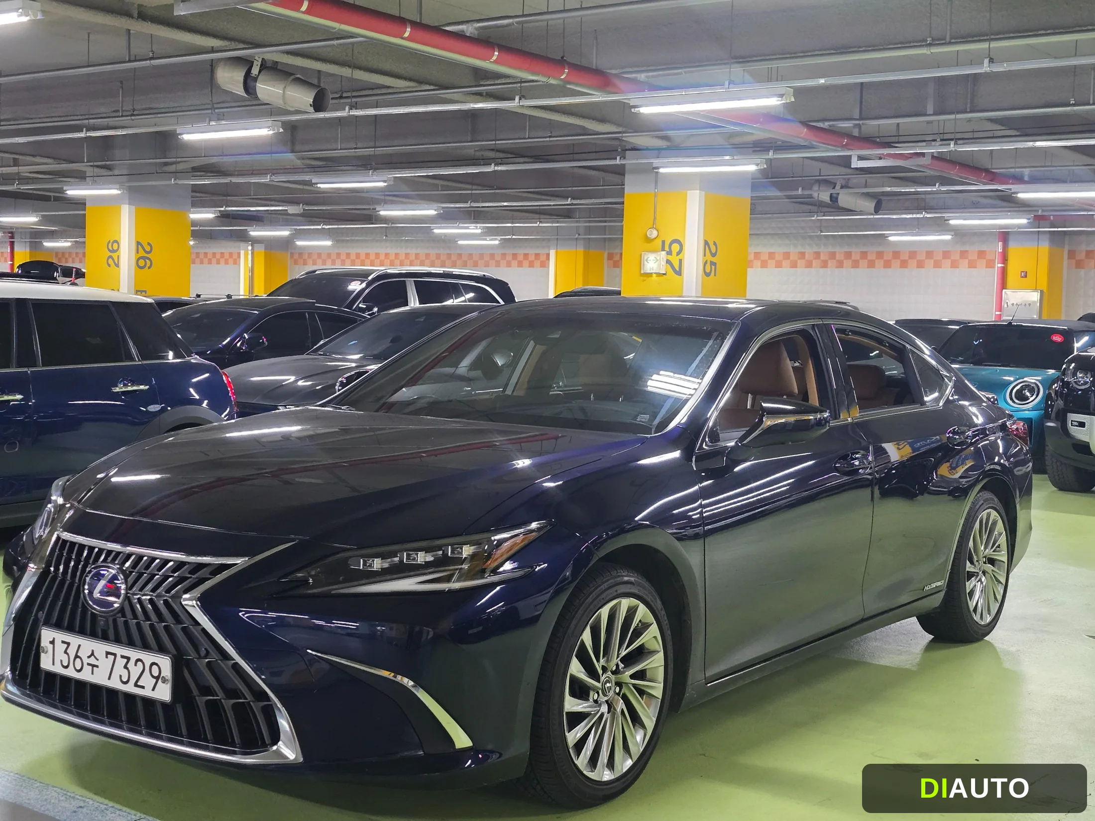 Lexus ES