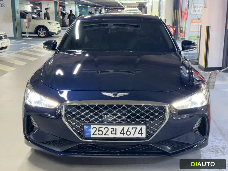 Genesis G70