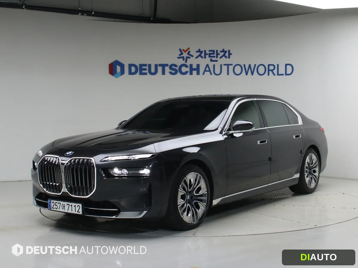 BMW 7-Series