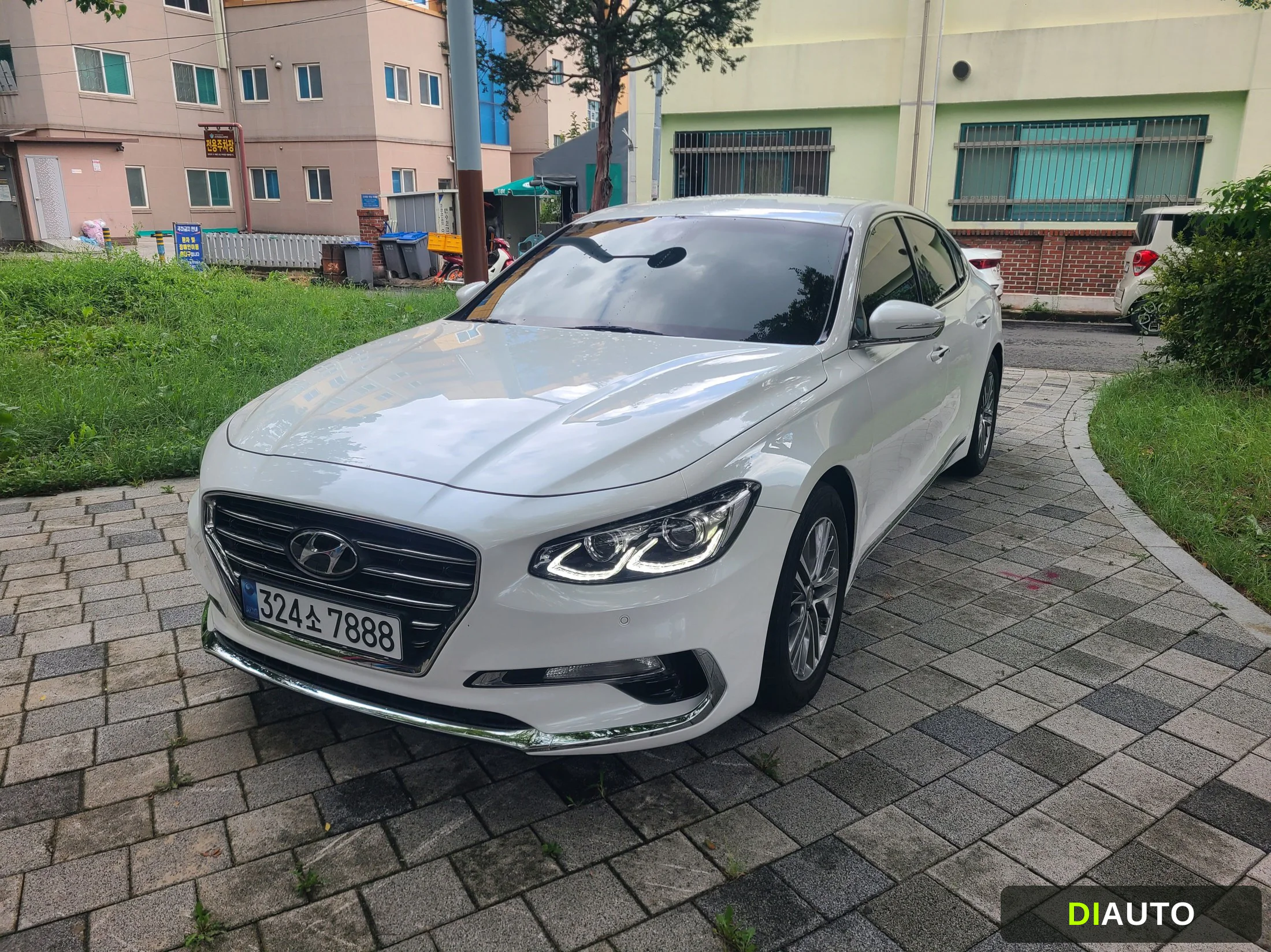 Hyundai Grandeur