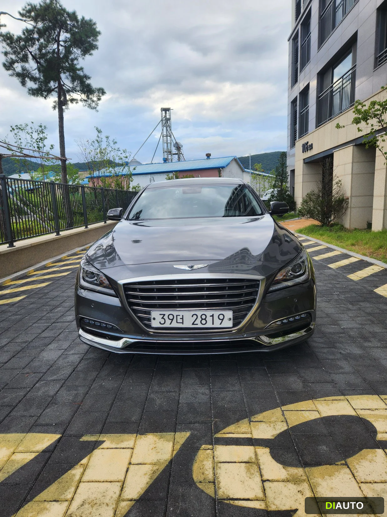 Genesis G80