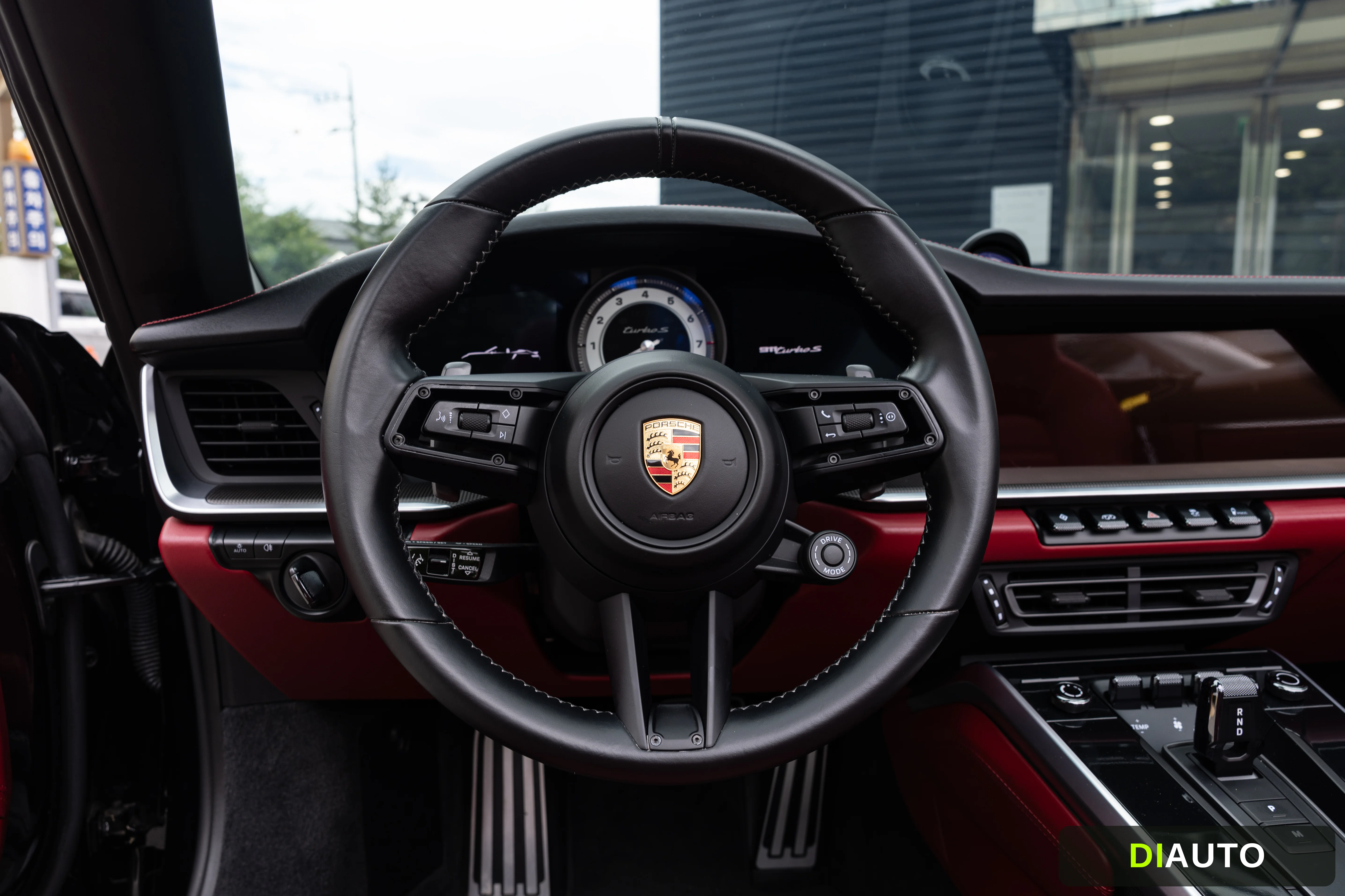 Porsche 911