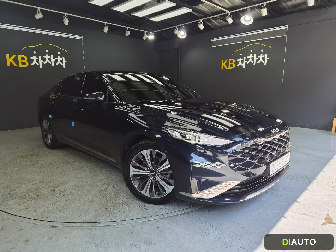 Kia K8