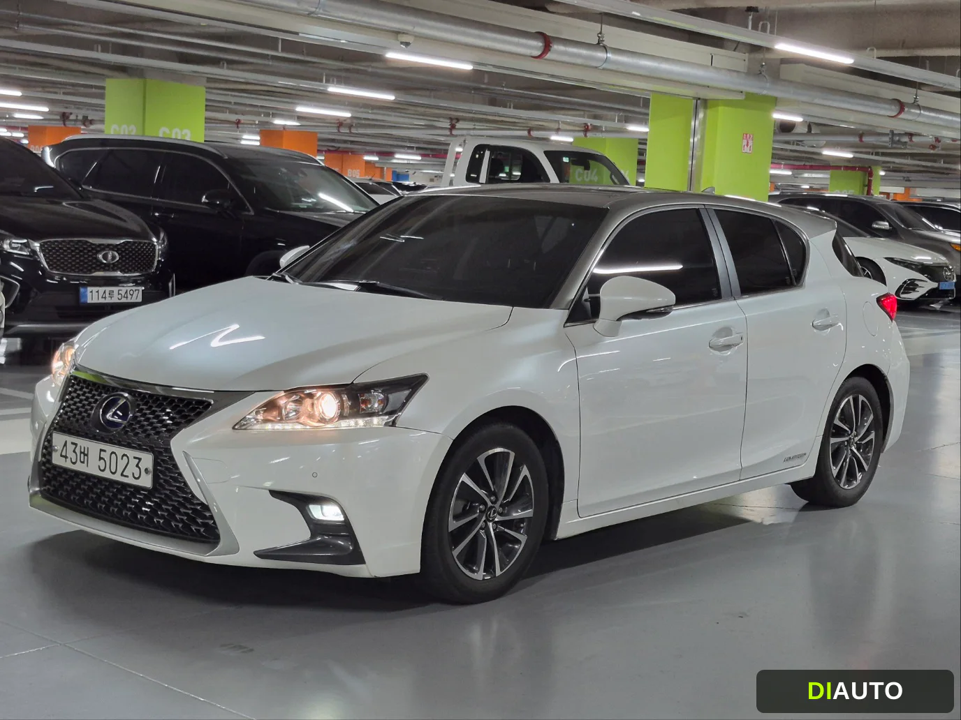 Lexus CT200h
