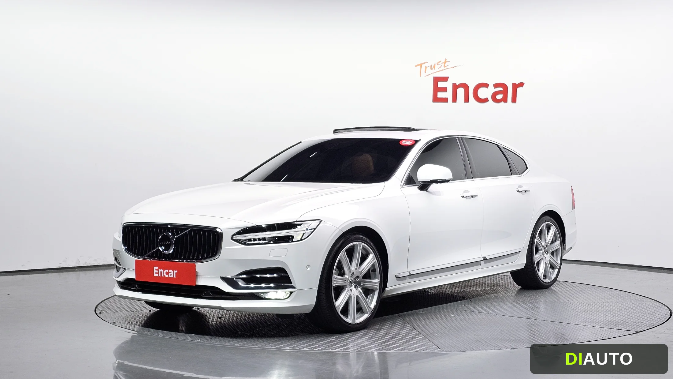 Volvo S90