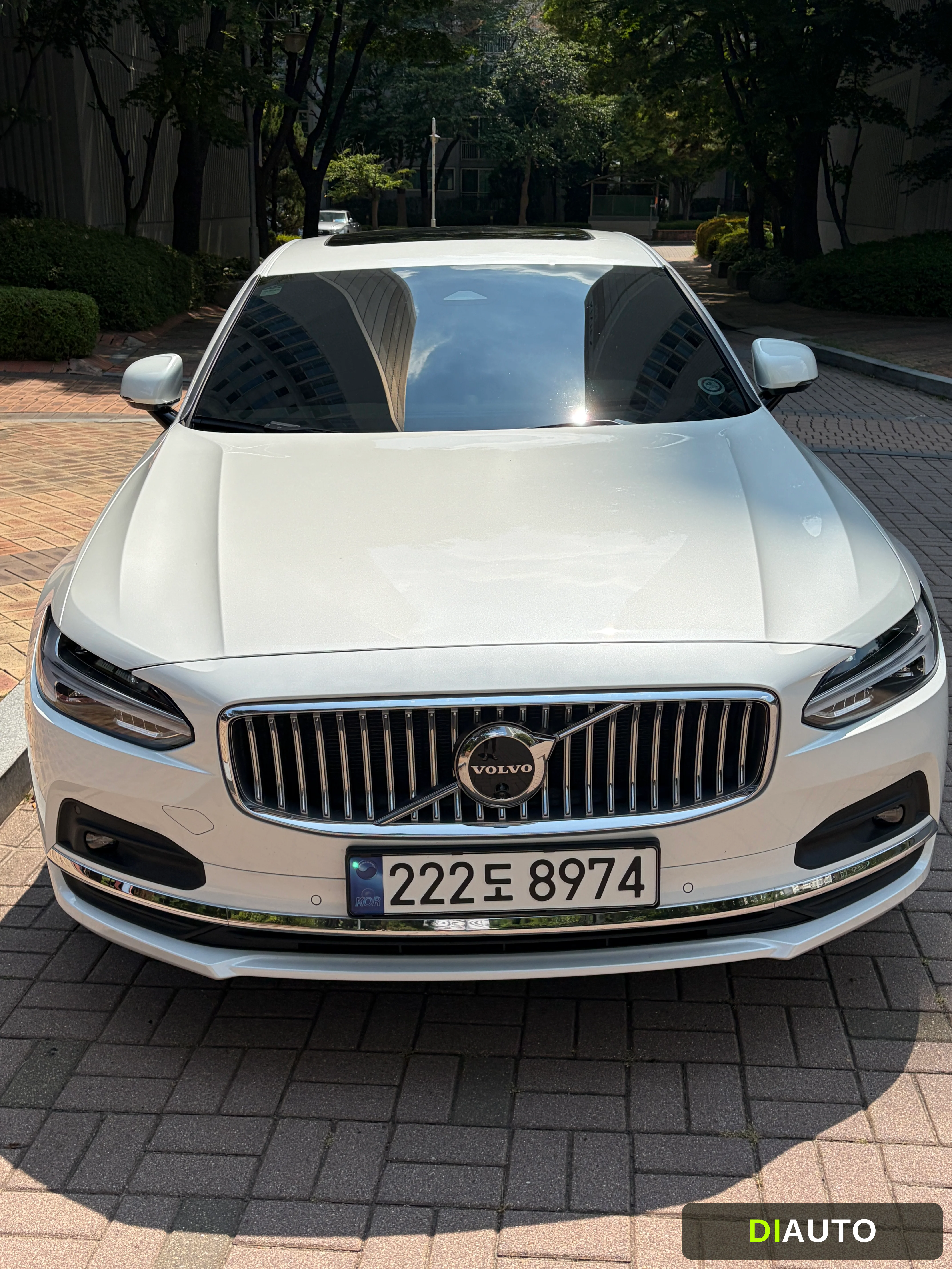 Volvo S90