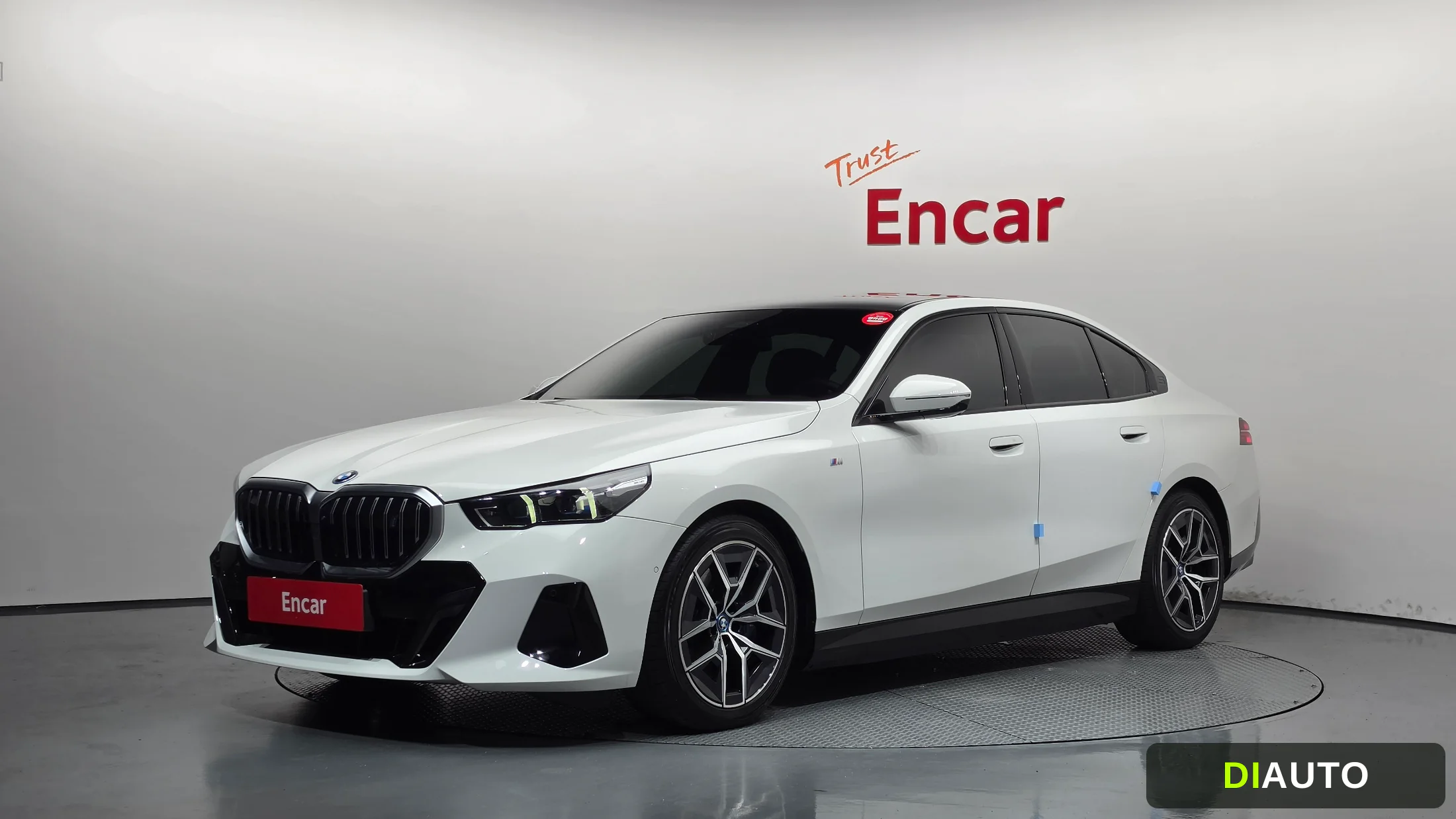 BMW i5