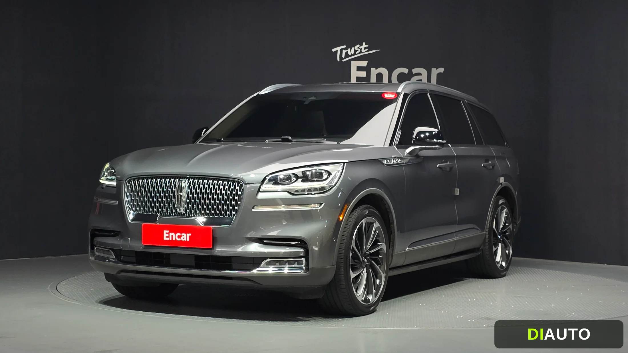 Lincoln Aviator