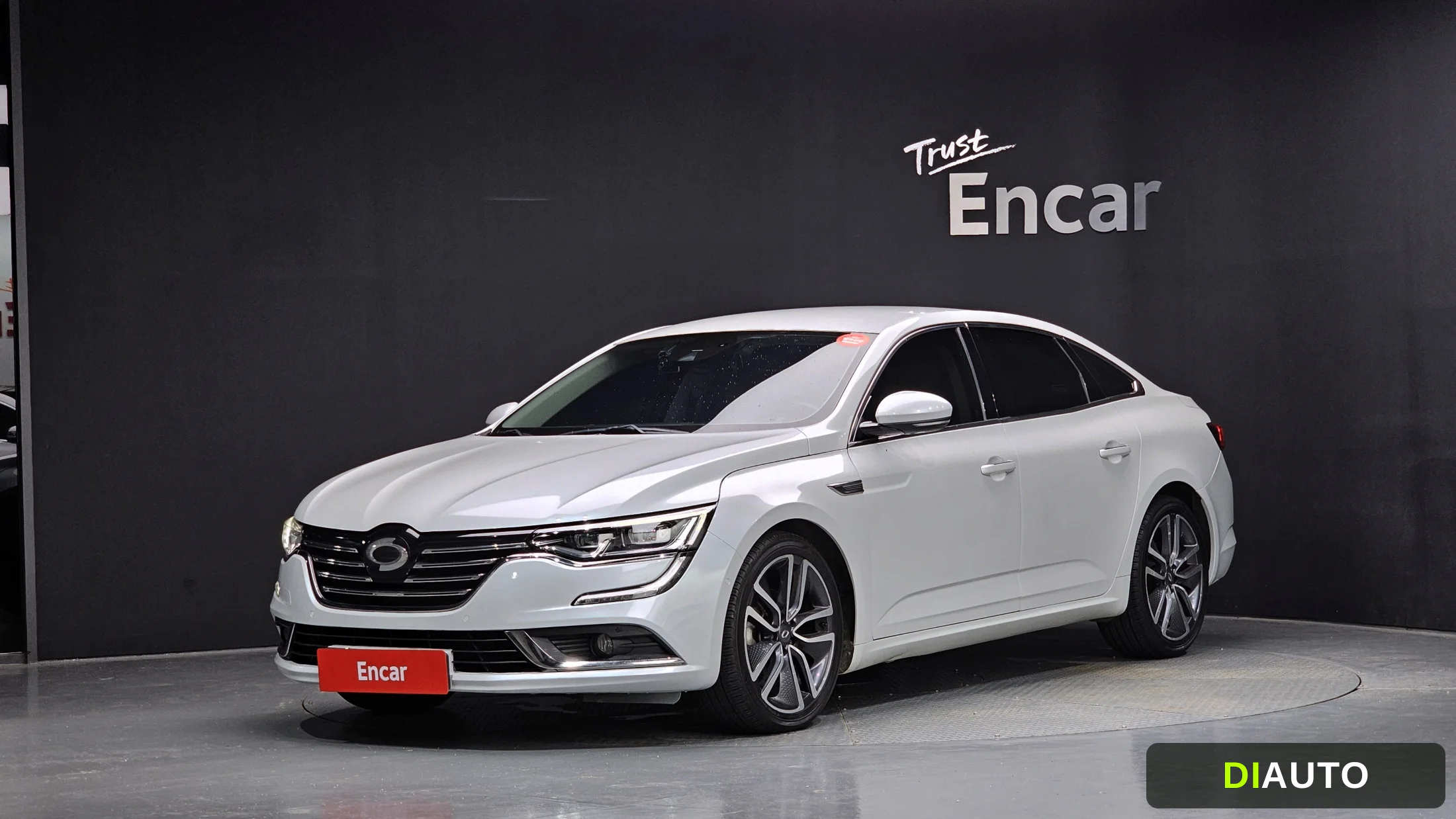 Renault-KoreaSamsung SM6
