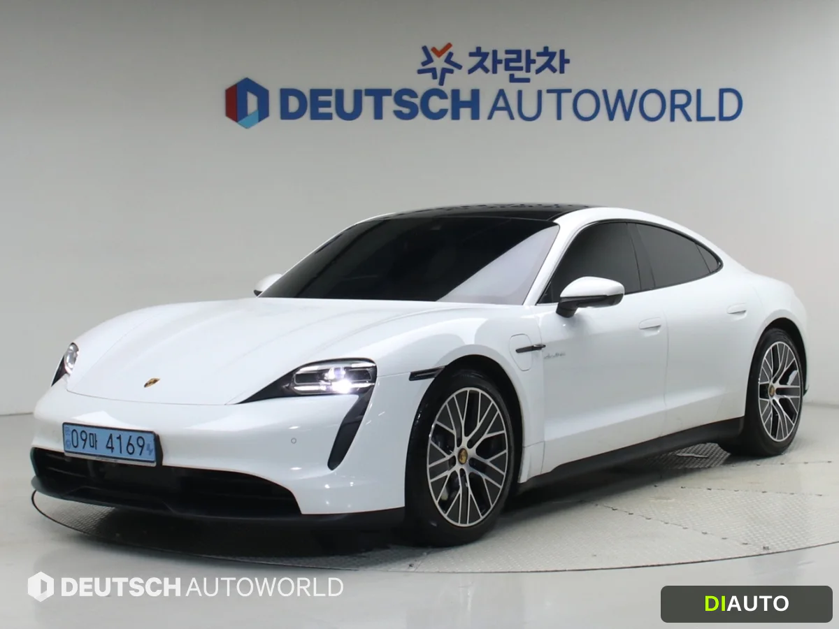 Porsche Taycan