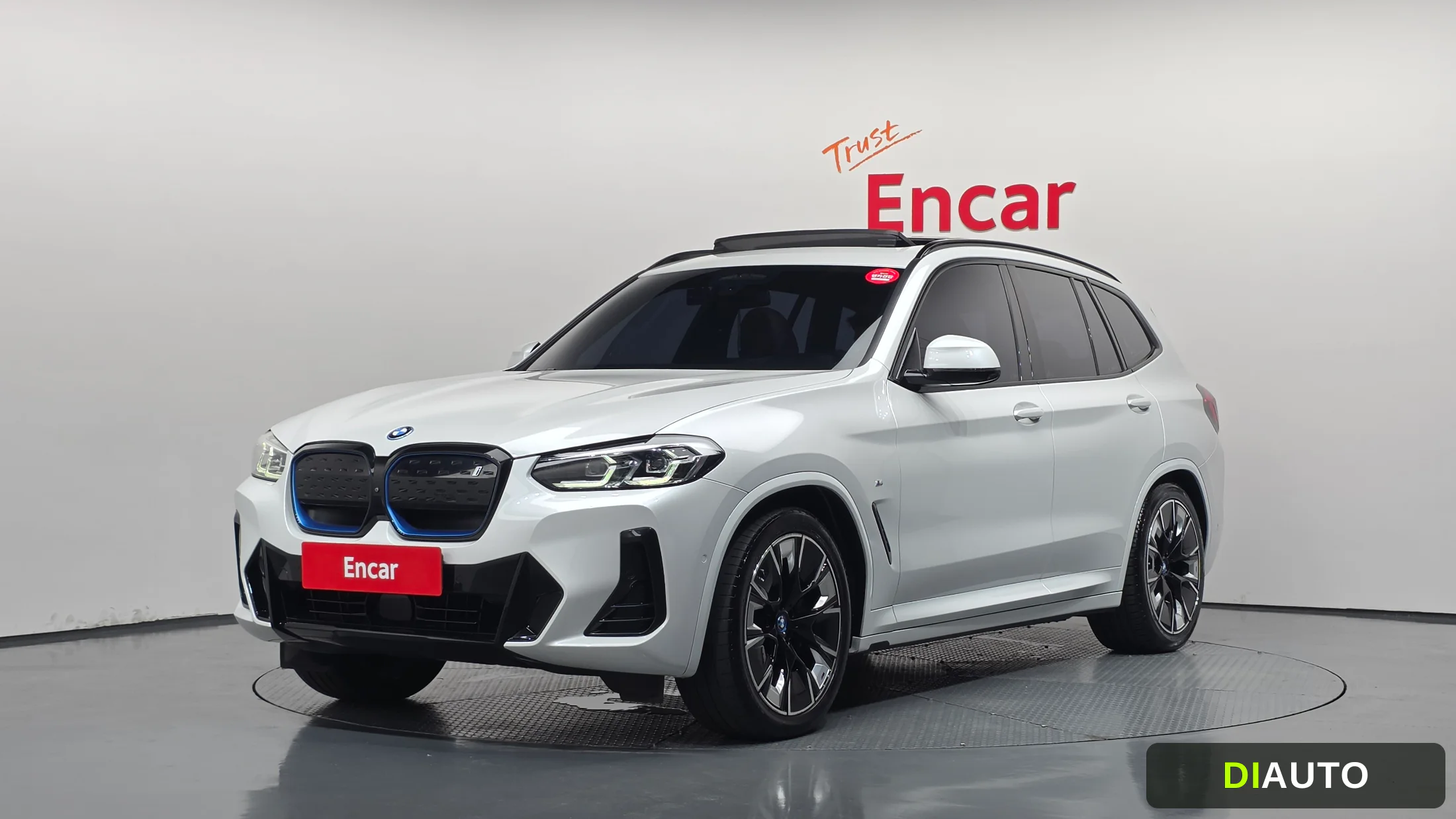 BMW iX3