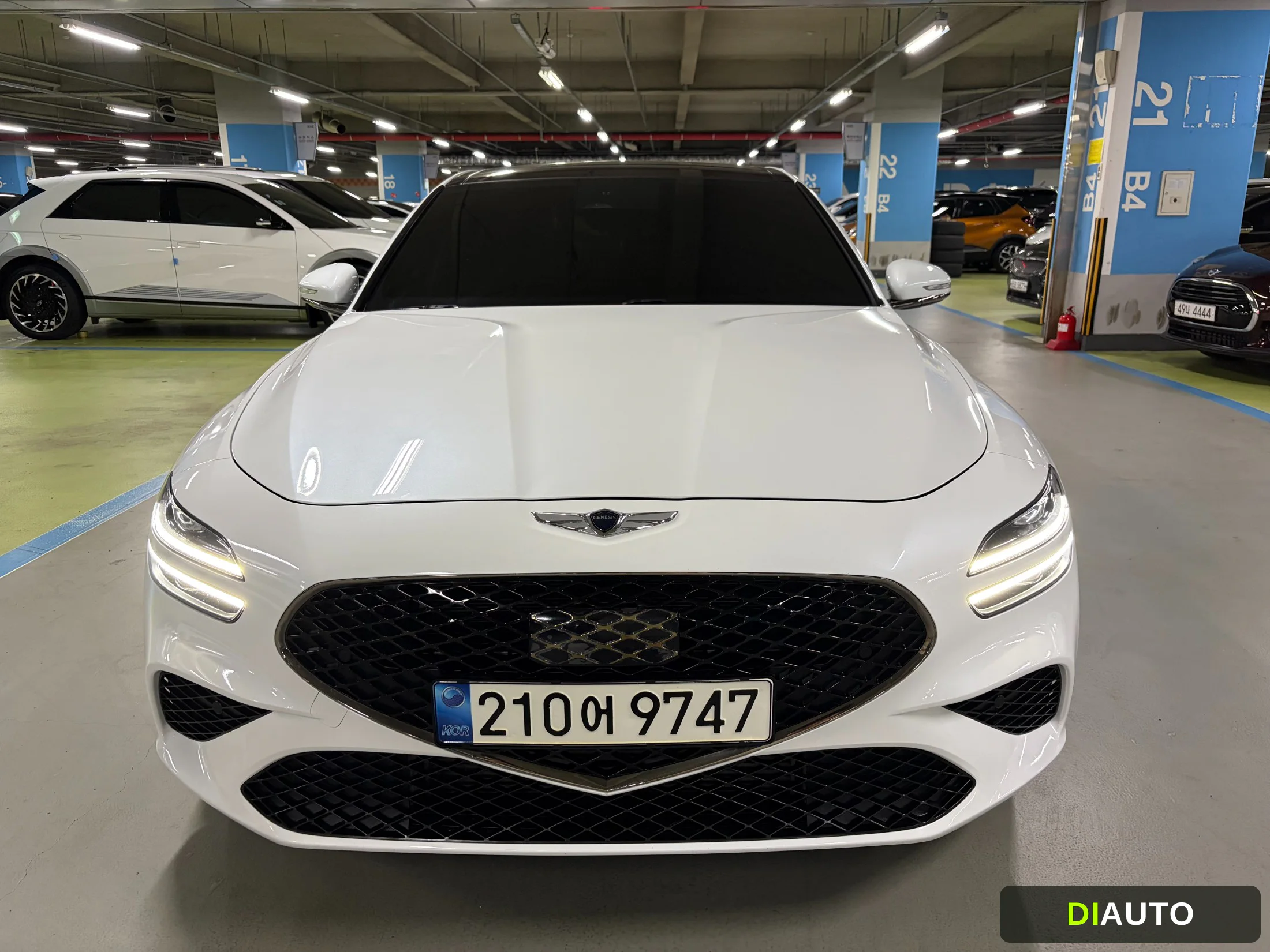 Genesis G70