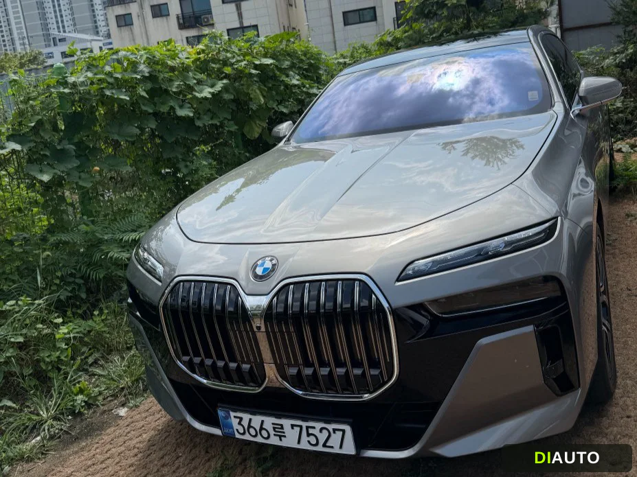 BMW 7-Series